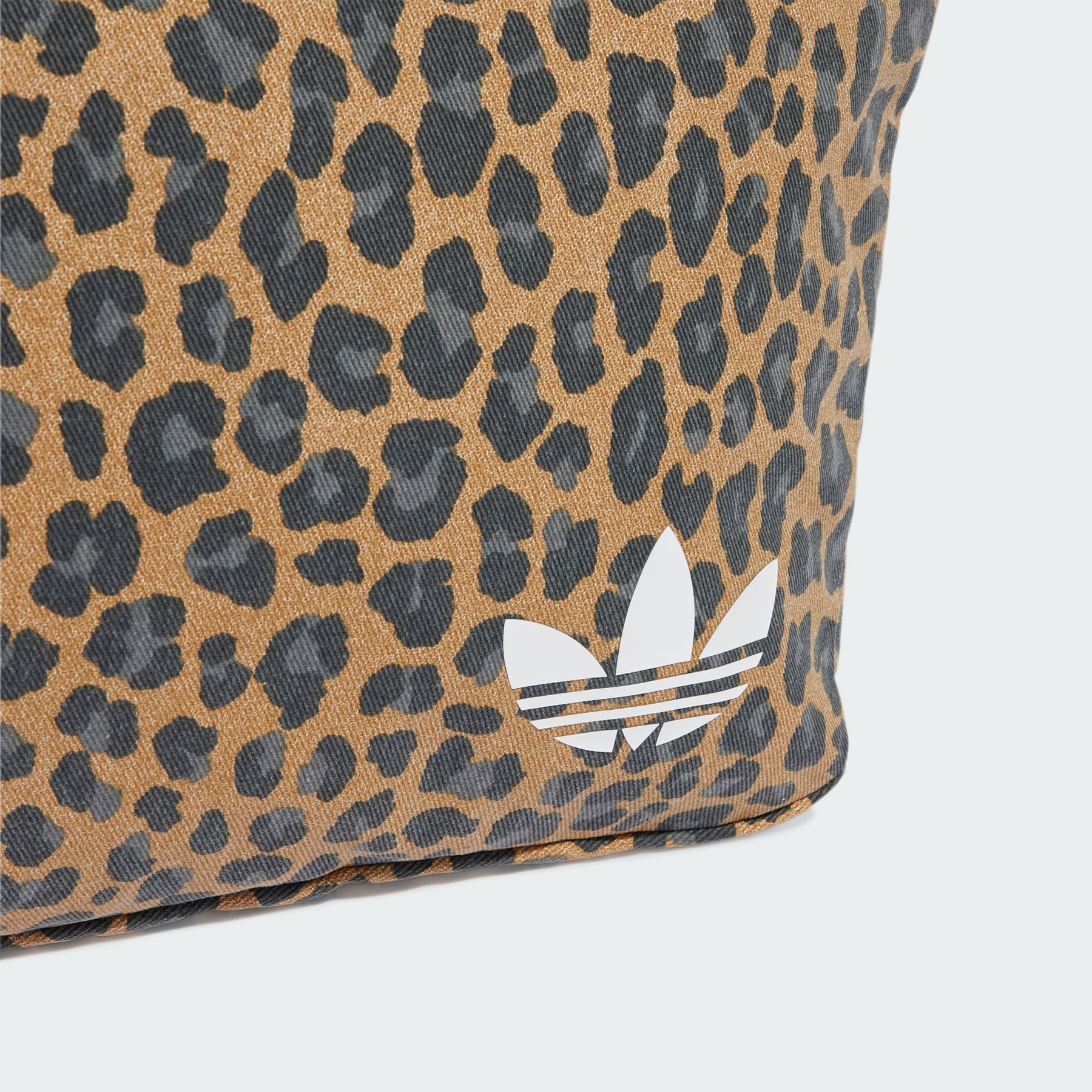 Leopard Large Shoulder Bag - 5