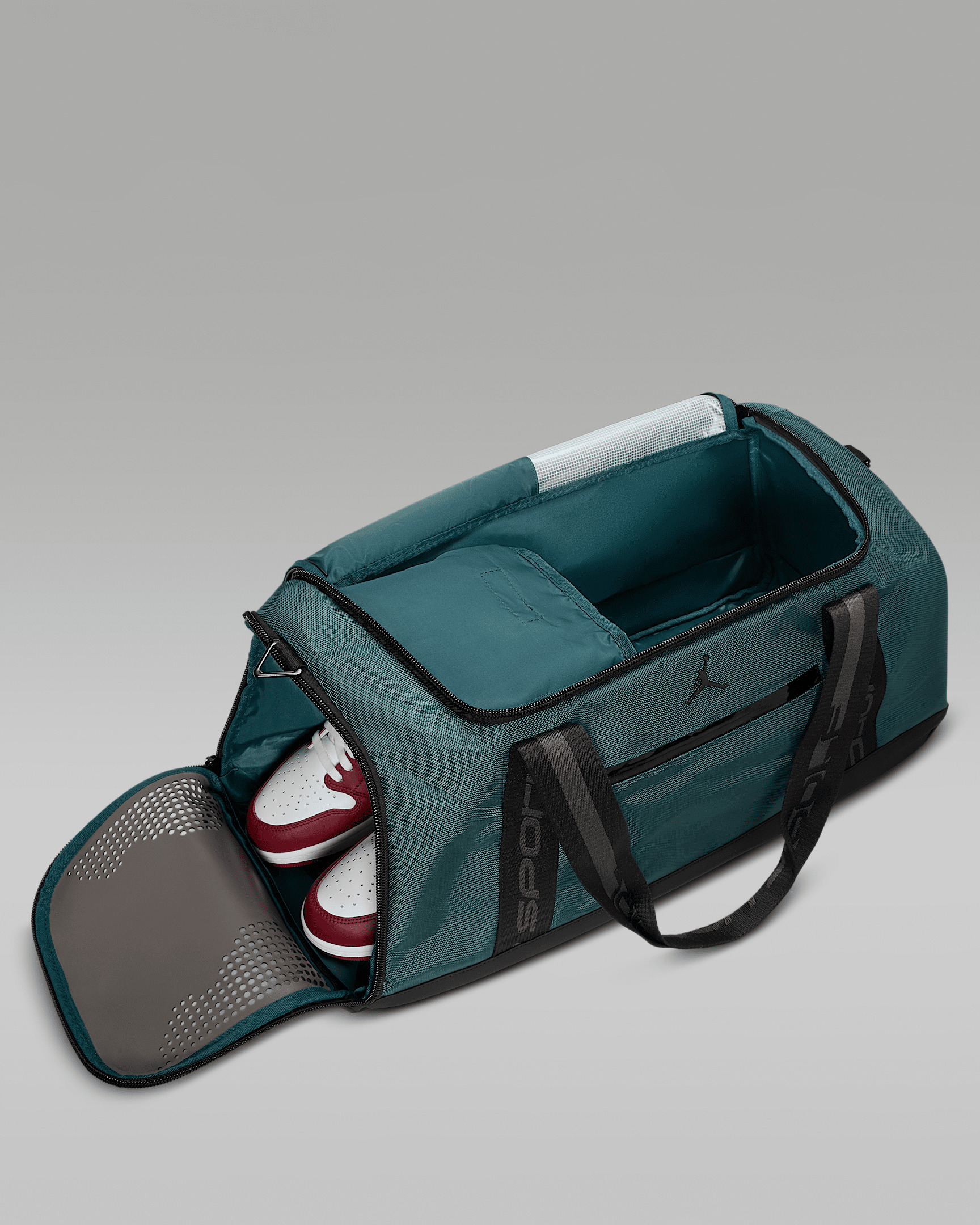 Jordan Sport Duffle Bag (47.5L) - 5
