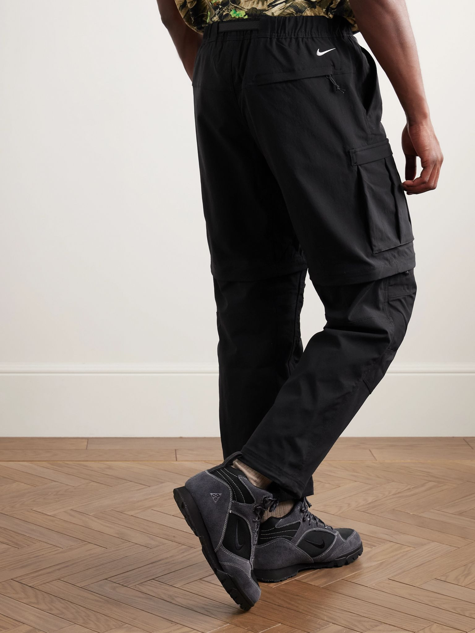 ACG Smith Summit Straight-Leg Convertible Shell Cargo Trousers Black - 4