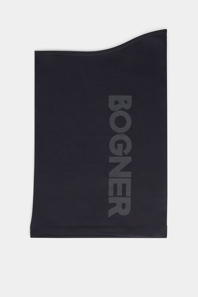 Loop Scarf in Black 1