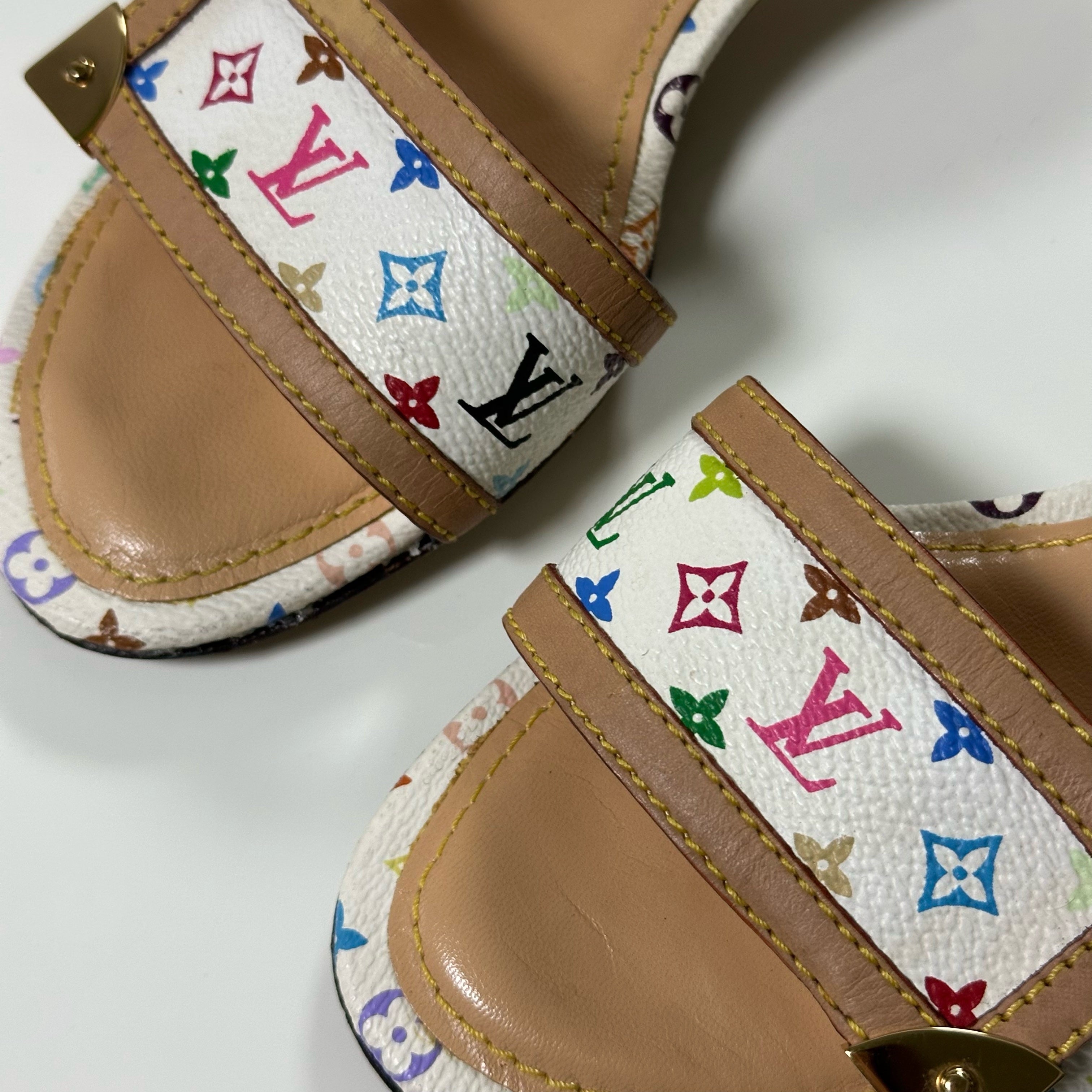 LOUIS VUITTON Monogram Leather Sandals - 5