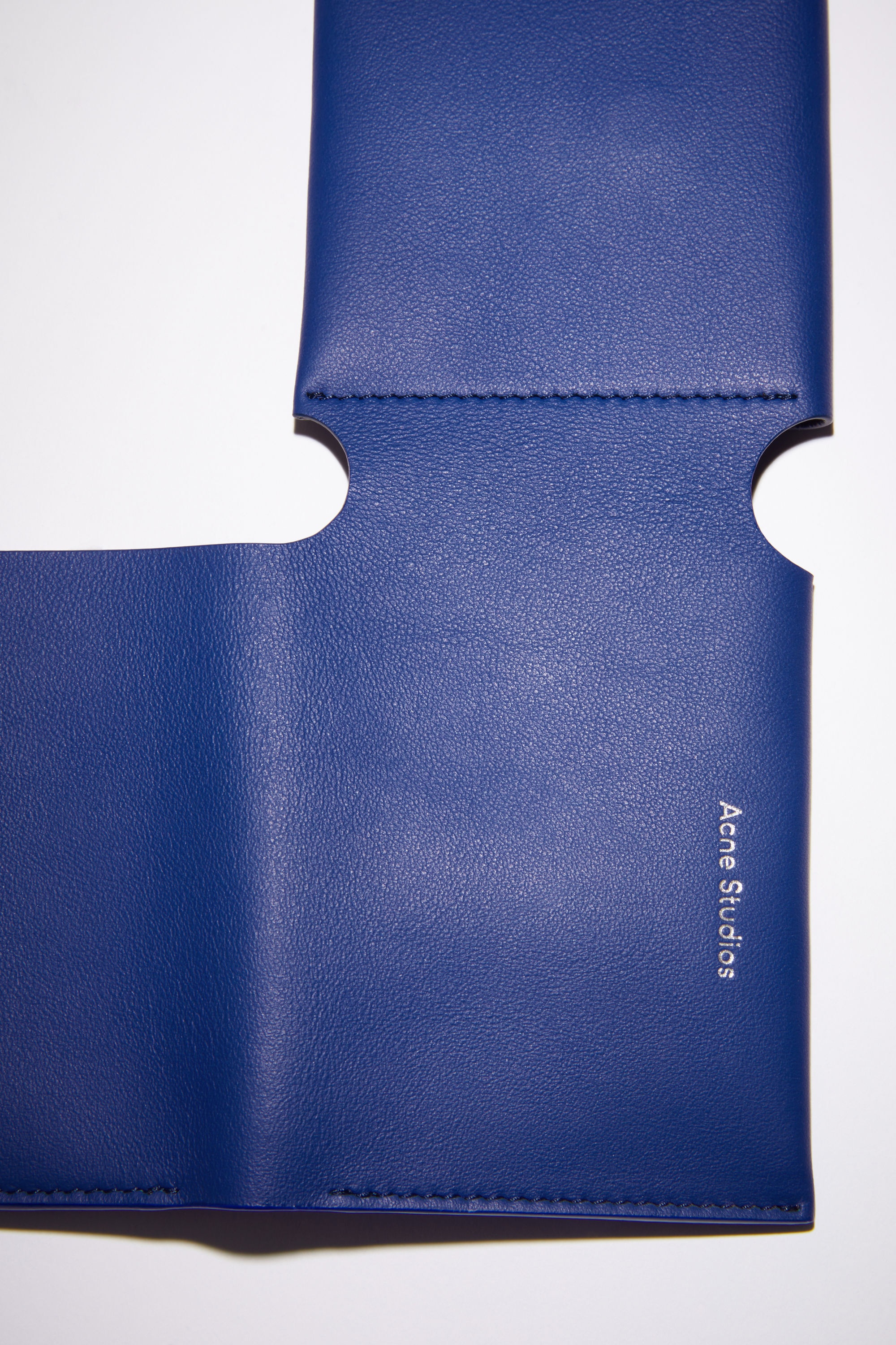 FOLDED CARD HOLDER - Blue - 5