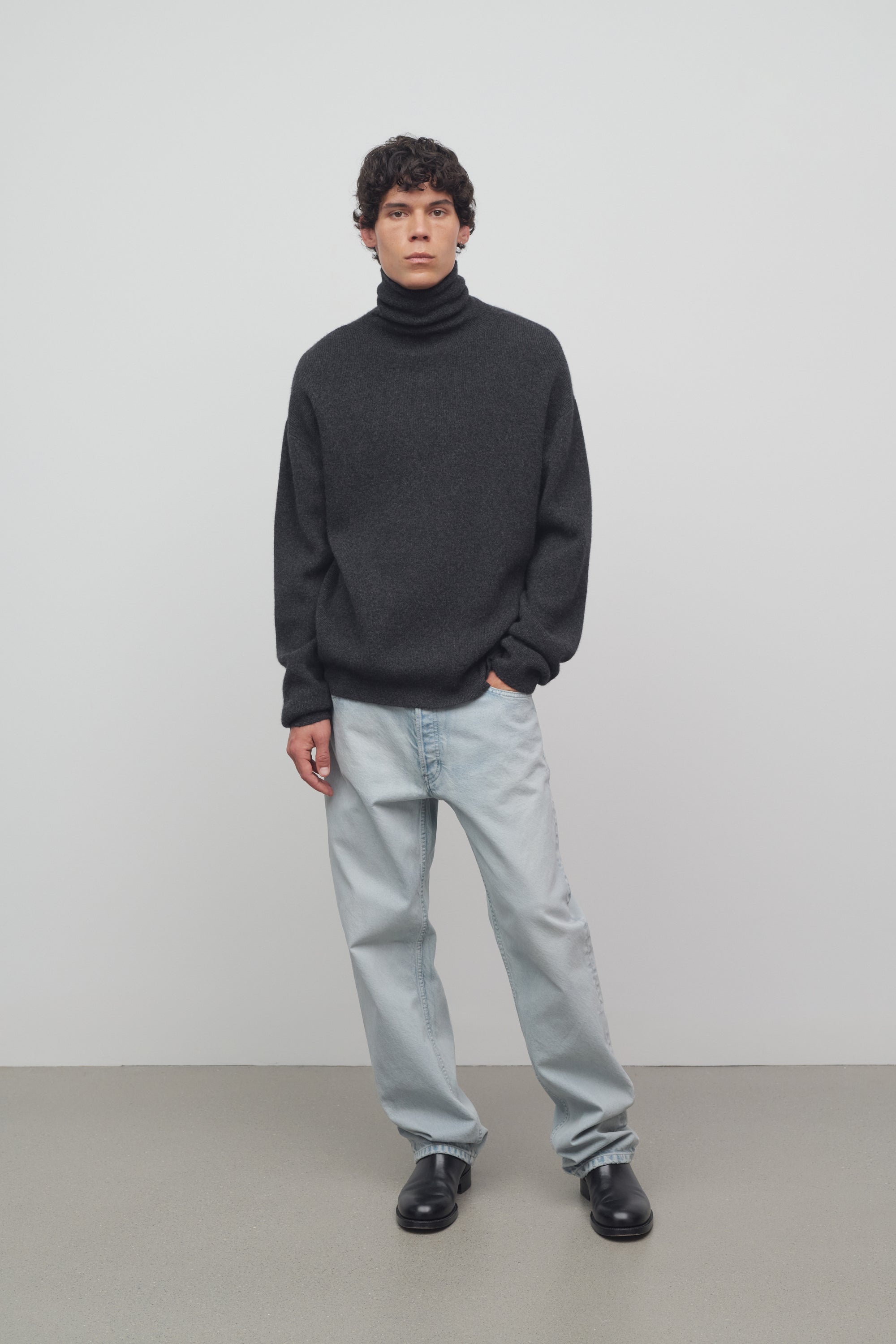Burt Jean in Denim - 3