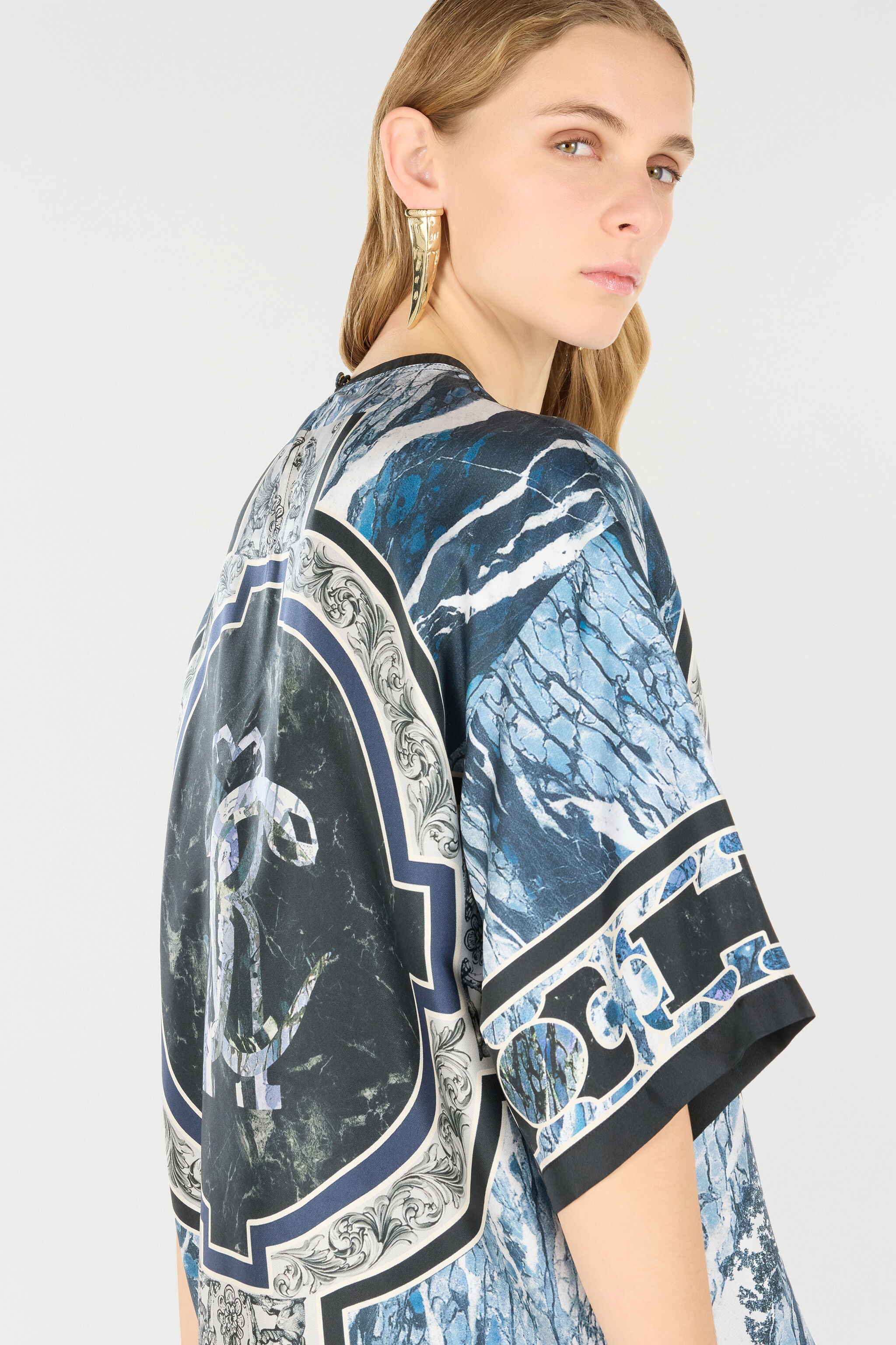 T-Shirt With Mirror Snake Monogram And Marble Print - 7
