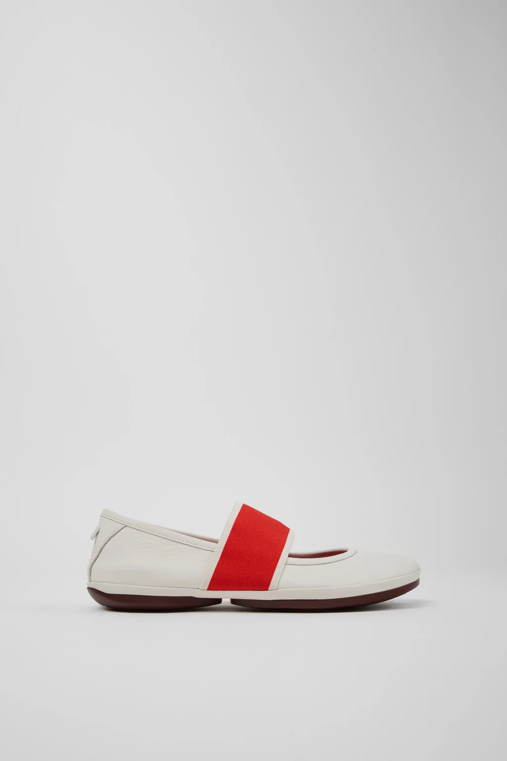 Right Nina White Leather Ballerinas for Women. - 1
