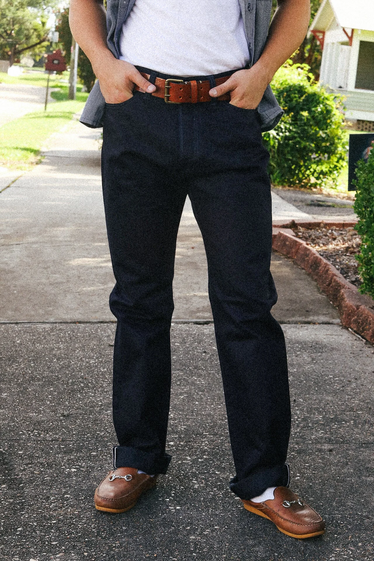 14OZ SELVEDGE DENIM MEDIUM/HIGH RISE TAPERED CUT JEANS - INDIGO/BLACK IH-888S-142IB - 1