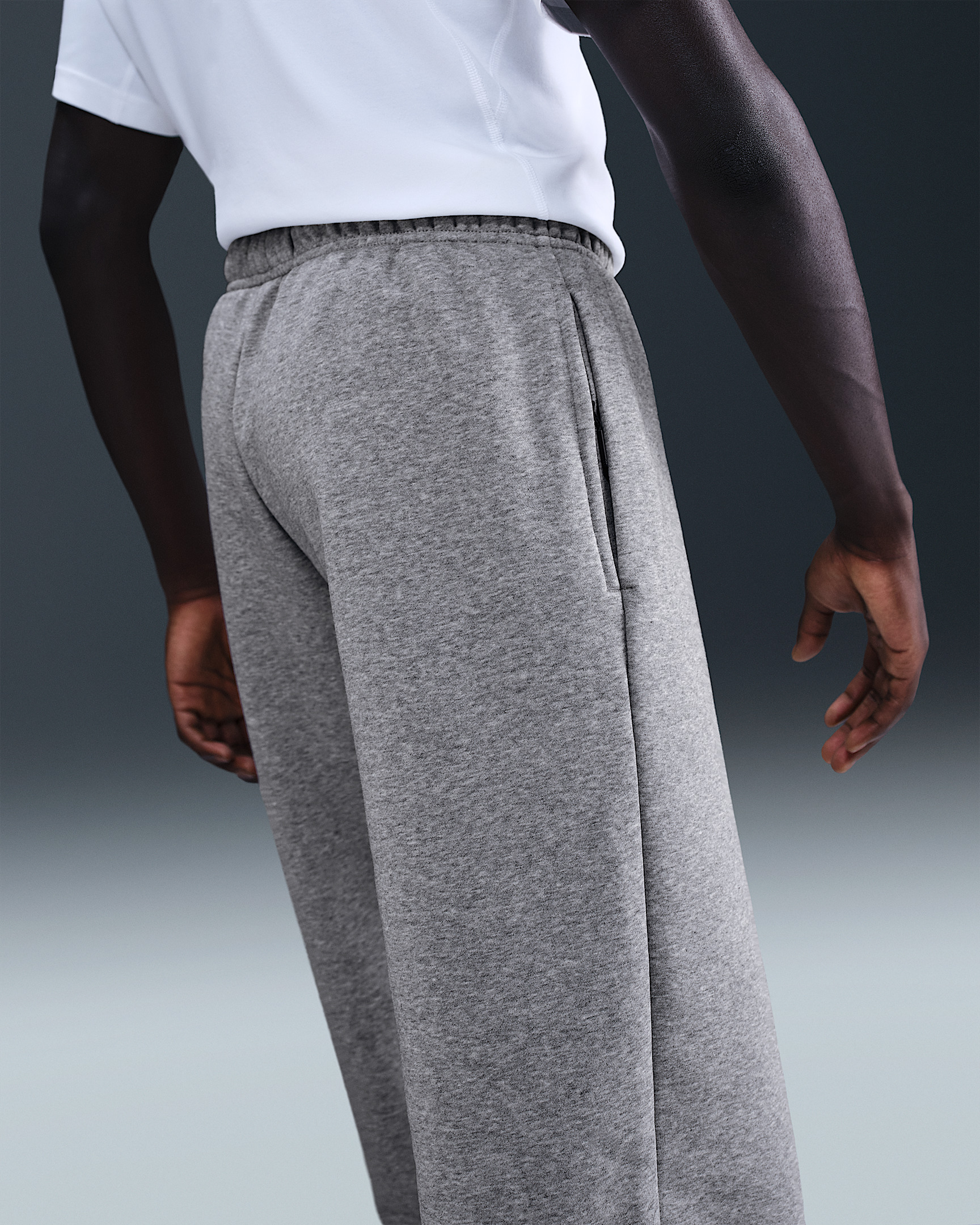 Nike Standard Issue Men's Therma-FIT Brushed Open-Hem Basketball Pants - 3