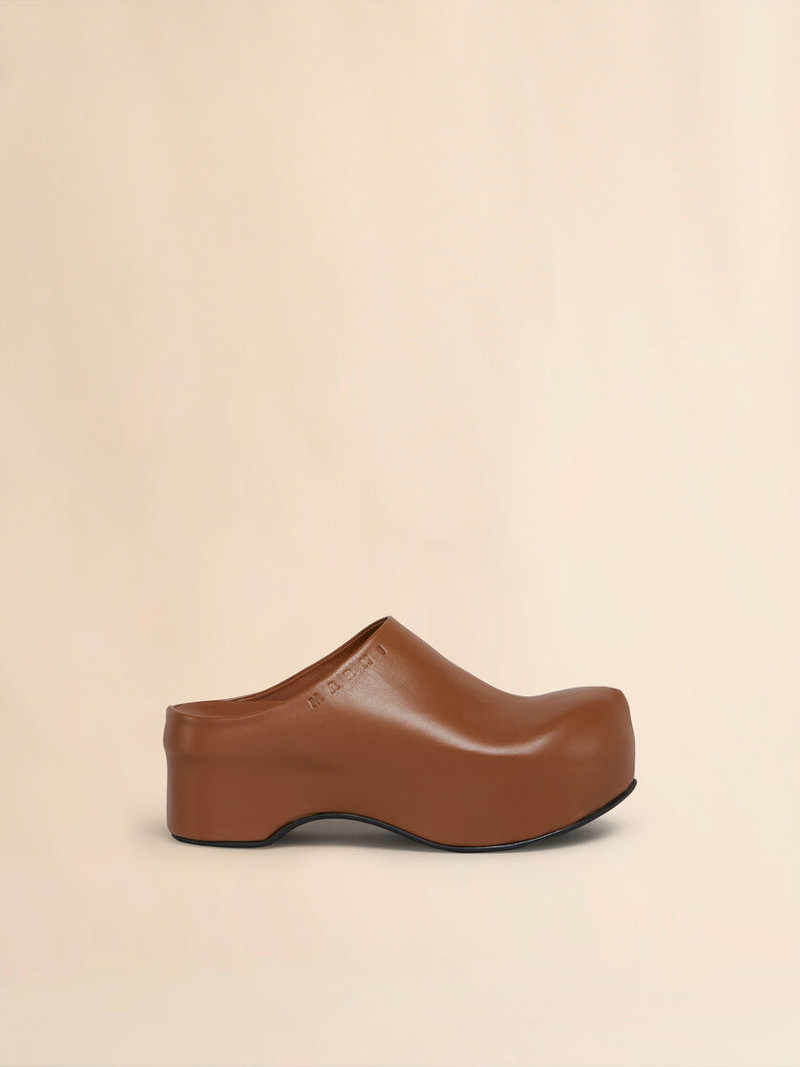 BROWN LEATHER CHUNKY CLOG SABOT 1