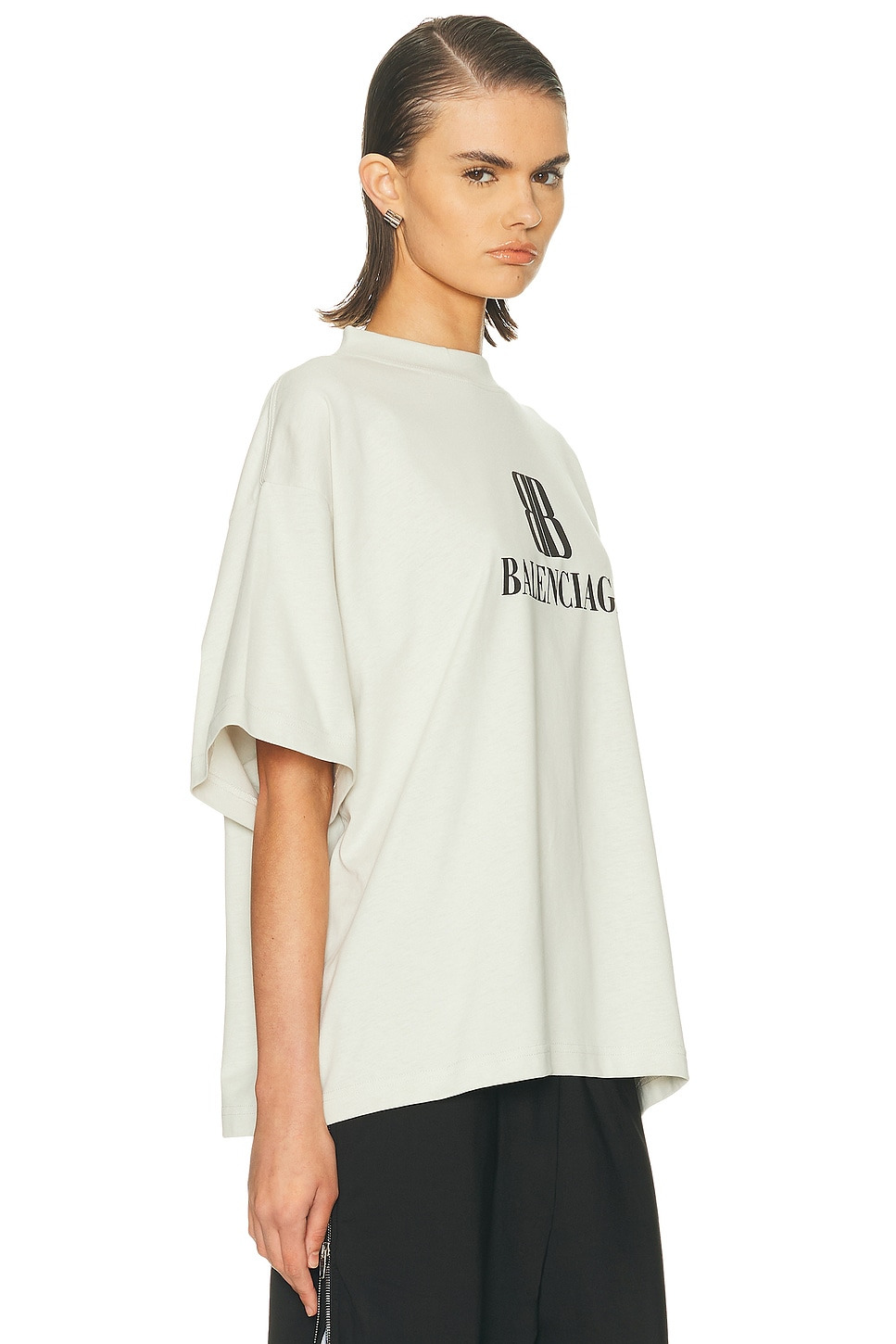 Short Sleeve Cropped T-shirt - 2