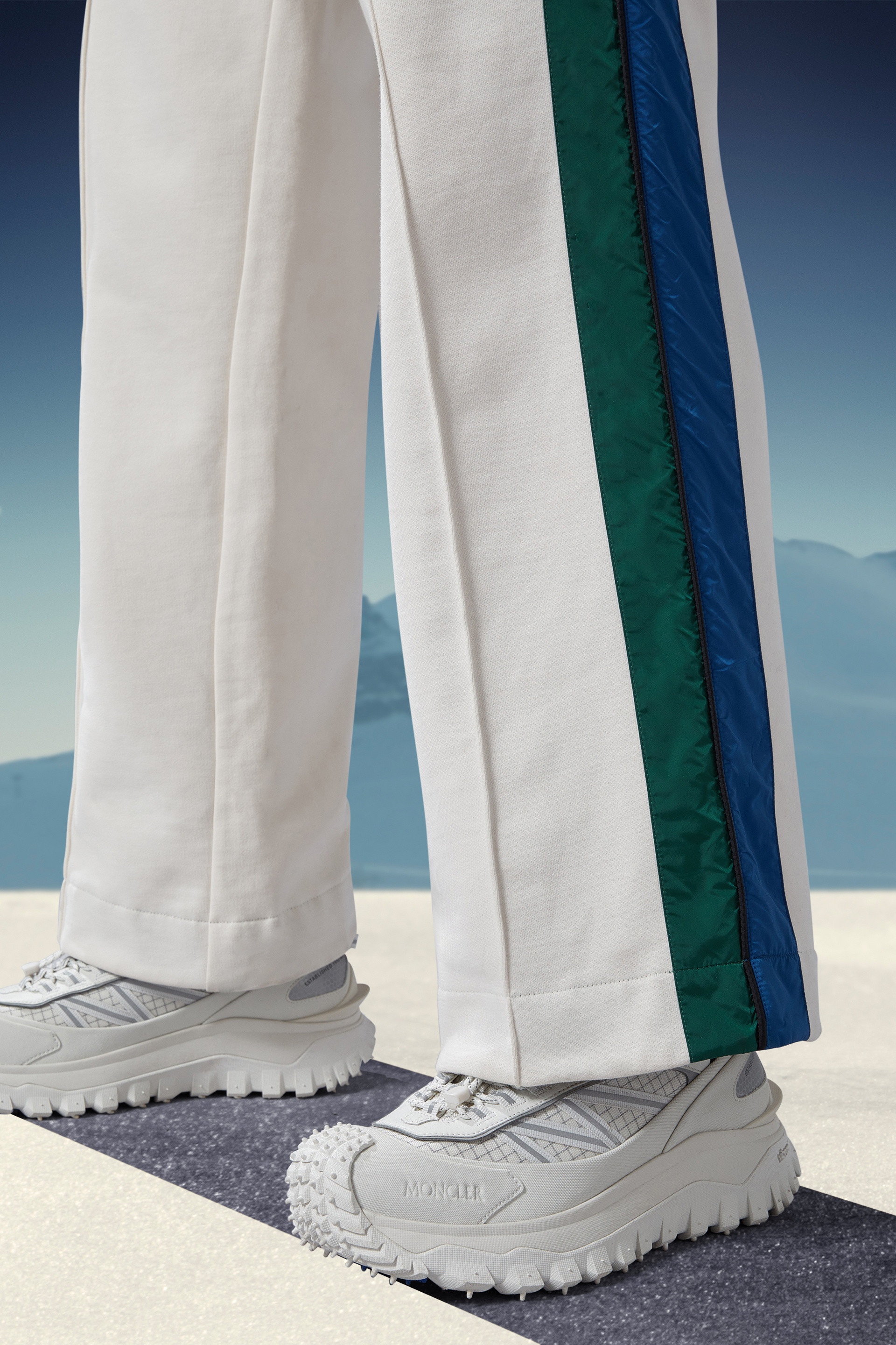 Fleece Sweatpants - 7
