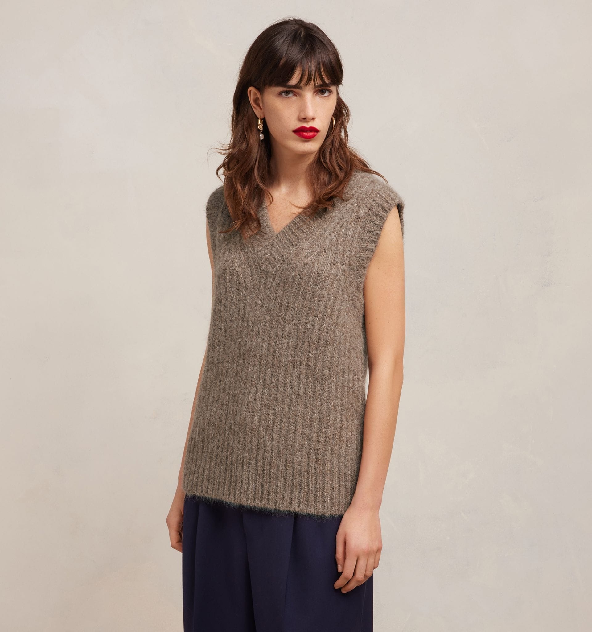 Ribbed Chunky Sweater - 7