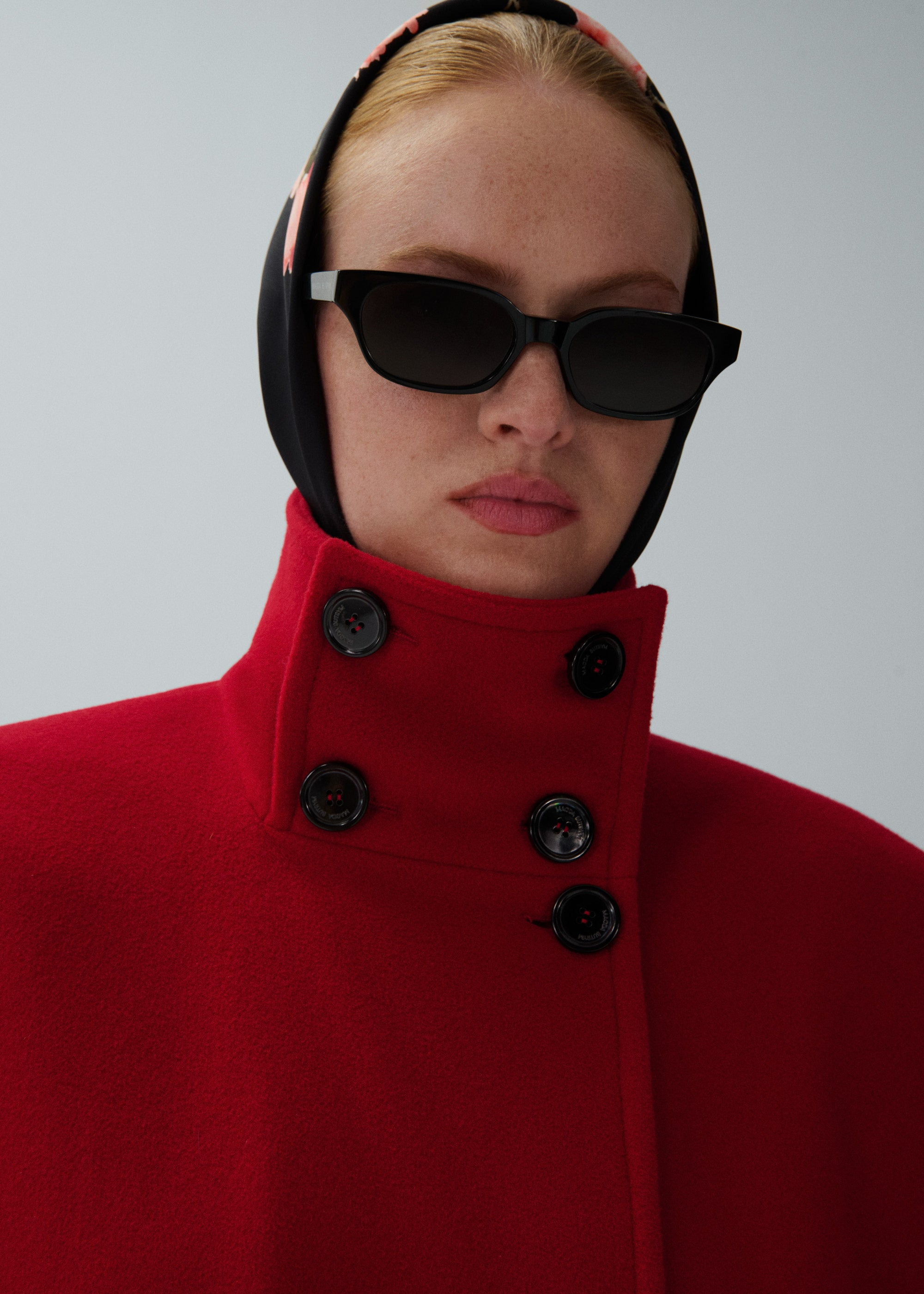 Oversized high collar wool coat in red - 6