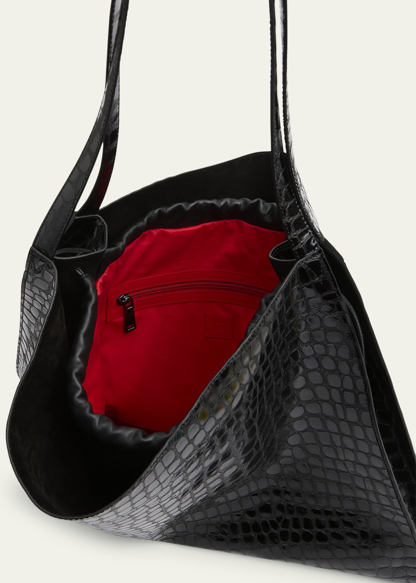 ★ LOUBOUTIN ★Le 54 クロコ型押しレザー トートバッグ CHRISTIAN LOUBOUTIN Le 54 クロコ風パテントレザー トート