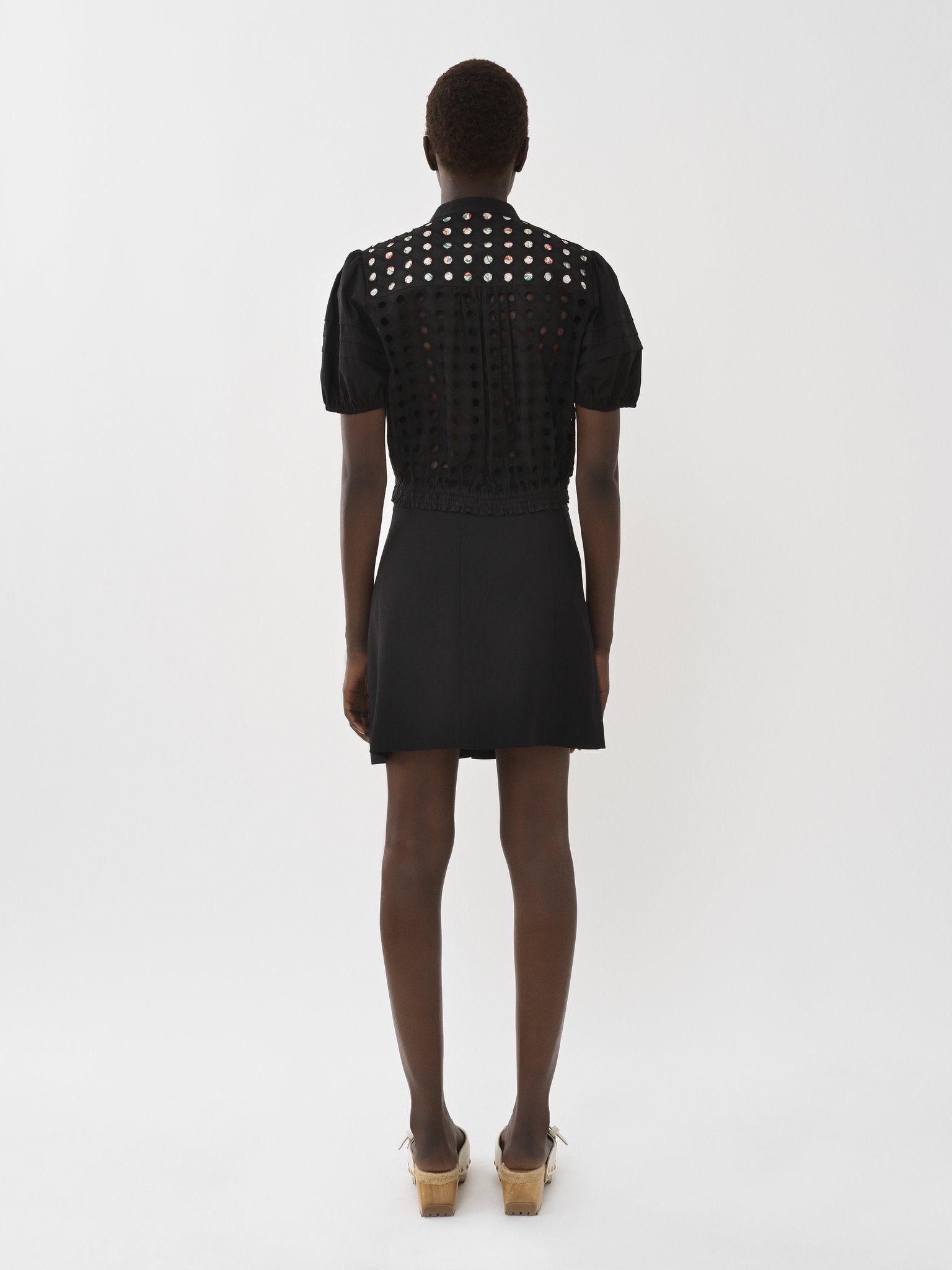 BUTTON-DETAILED MINI SKIRT - 3