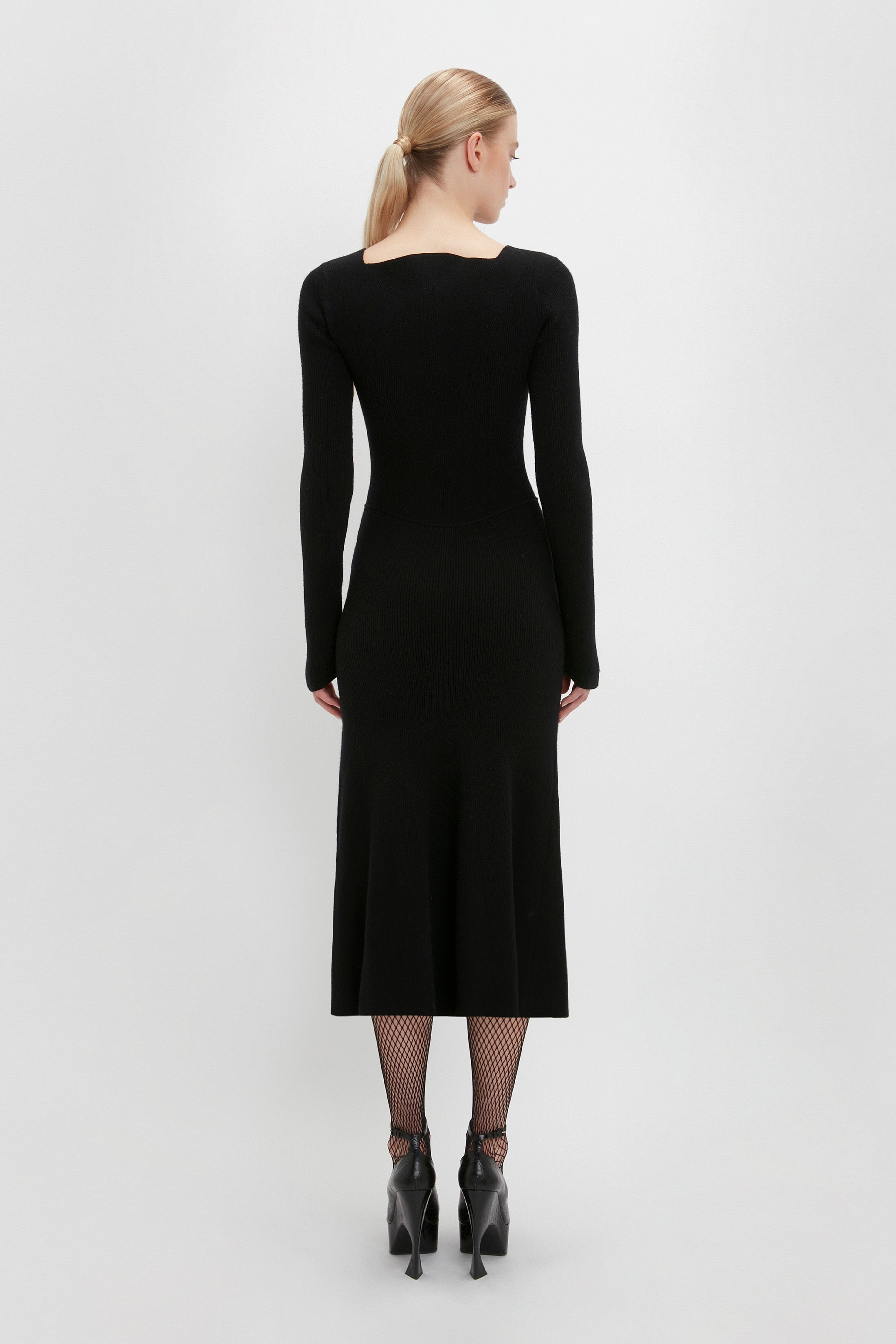 Knitted Circle Panel Dress In Black - 4