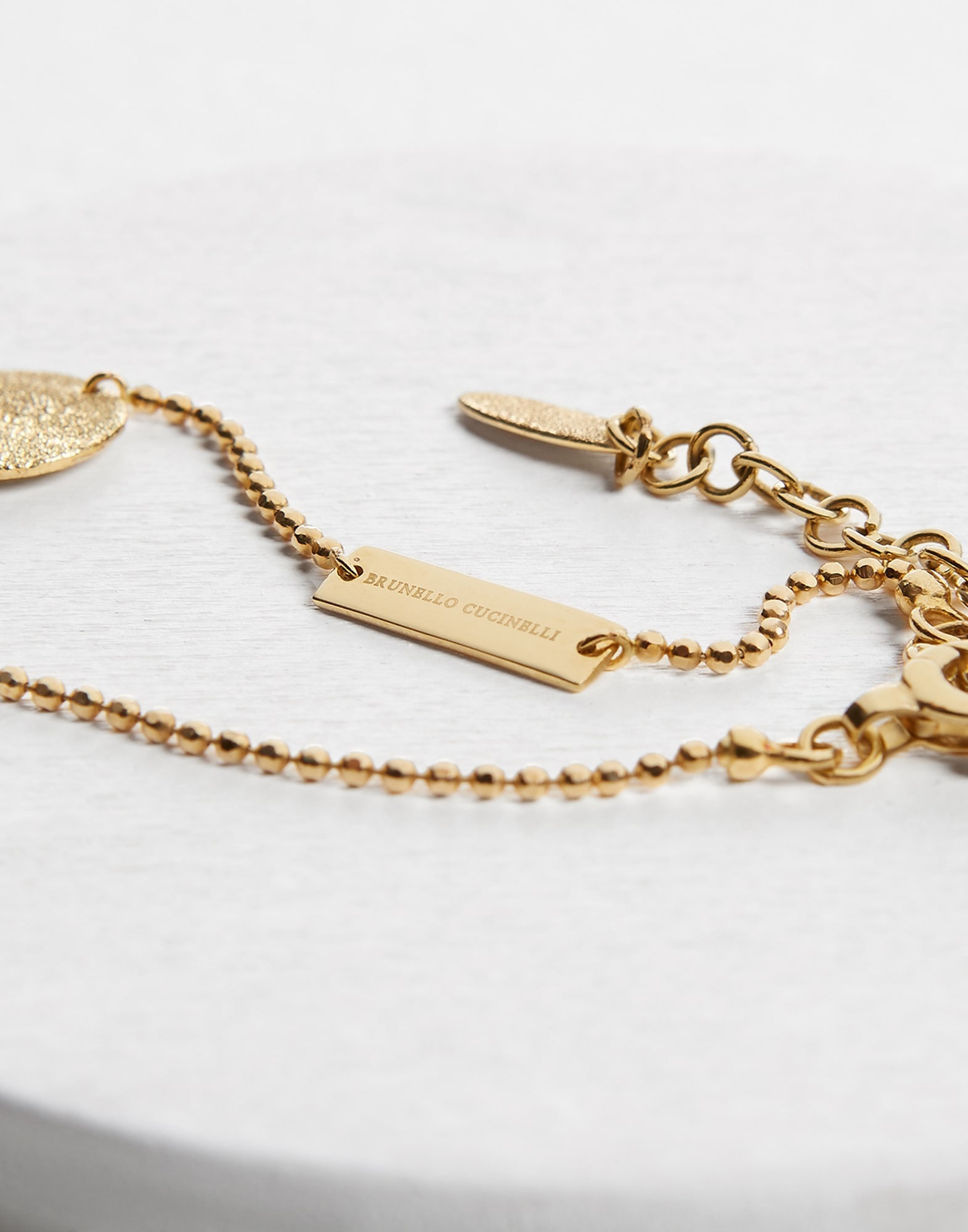 18k Gold bracelet with 0.015ct Diamond - 2