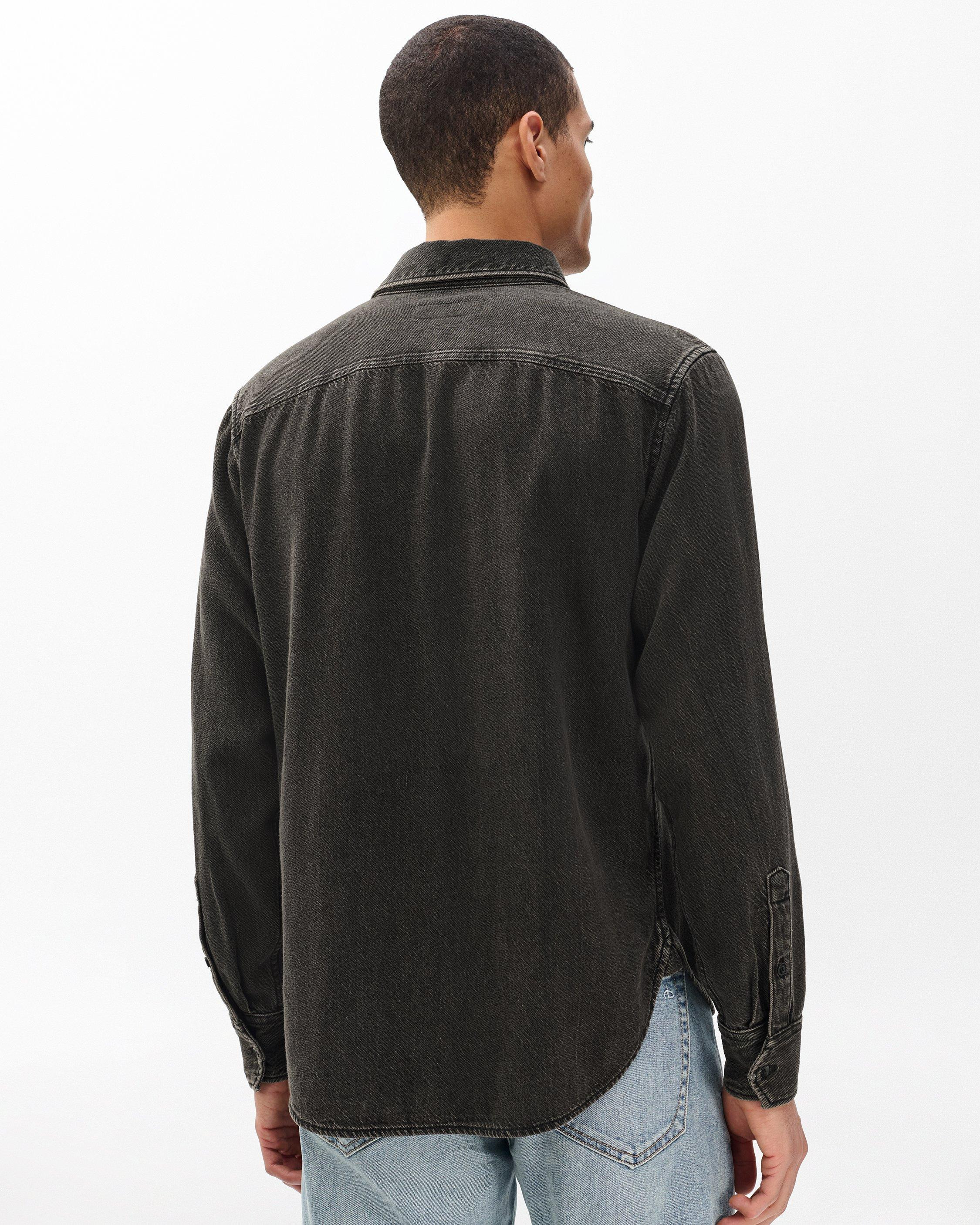 Jack Infuse Denim Shirt
Ultra Featherweight in Infuse Brown Black - 6