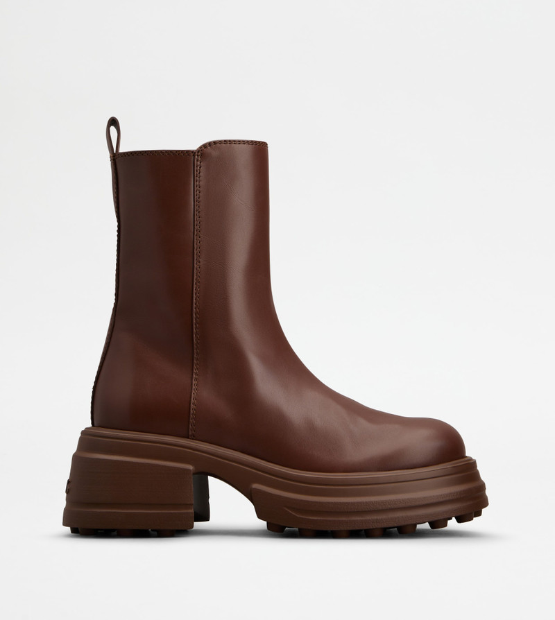 PLATFORM ANKLE BOOTS IN LEATHER - BROWN 1
