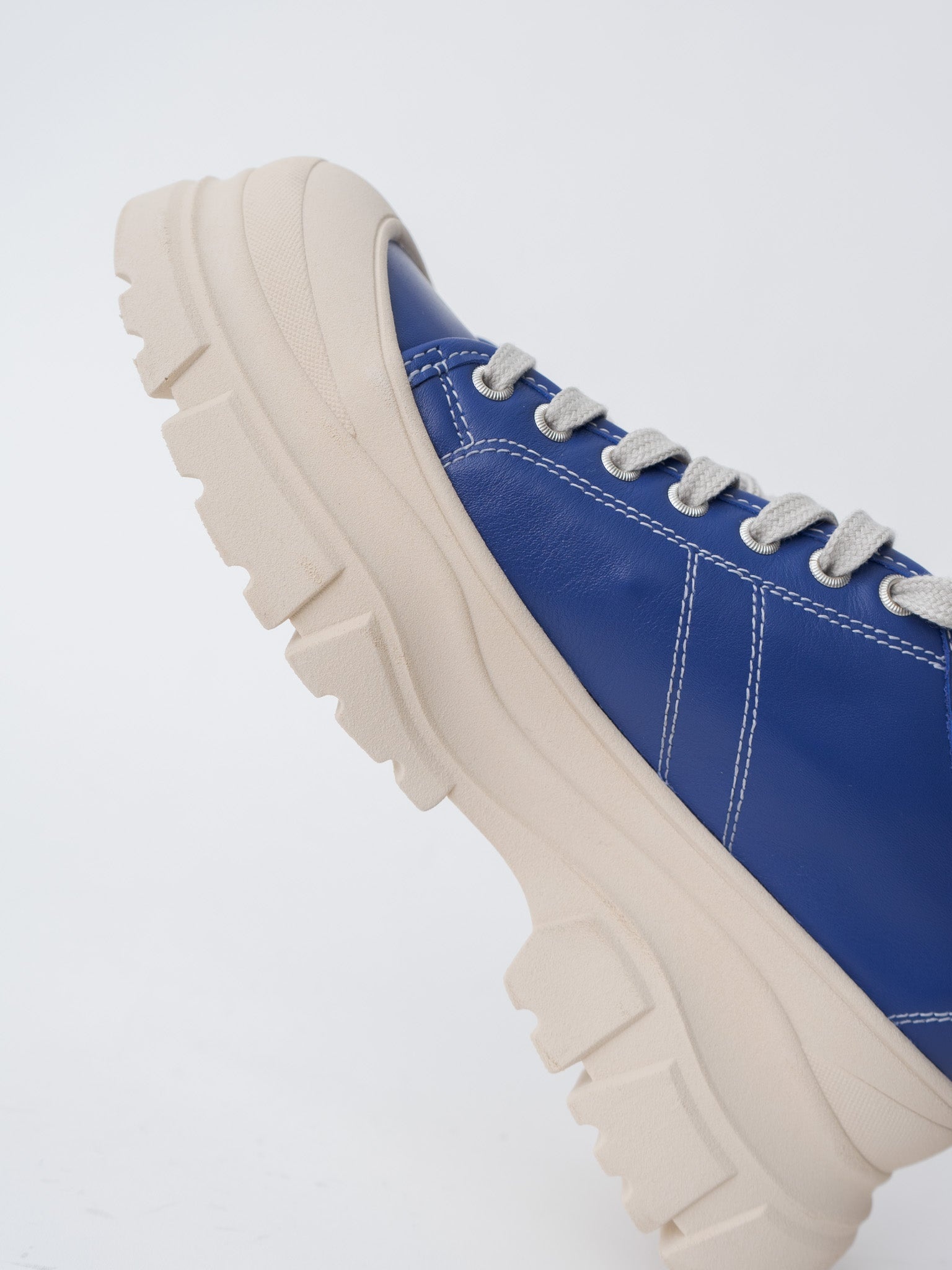Feat Sneakers - Klein/Mastic Outsole - 11