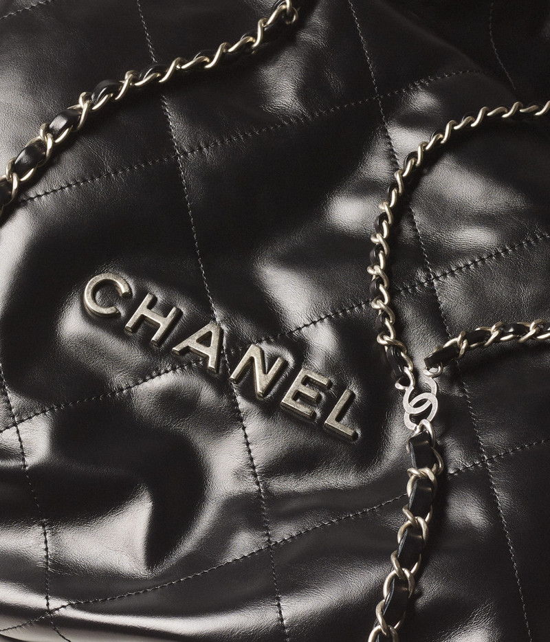 CHANEL 22 Backpack 4