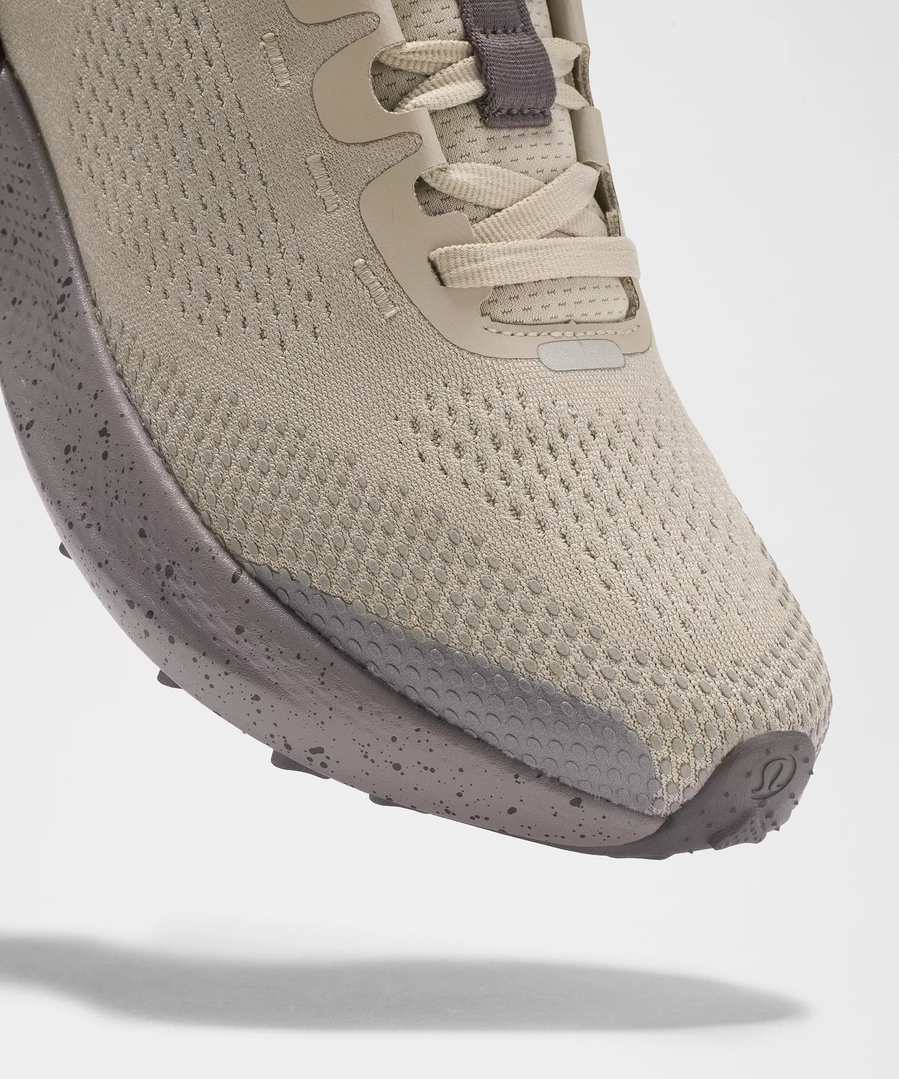 Men's Beyondfeel Trail Running Shoe - 8