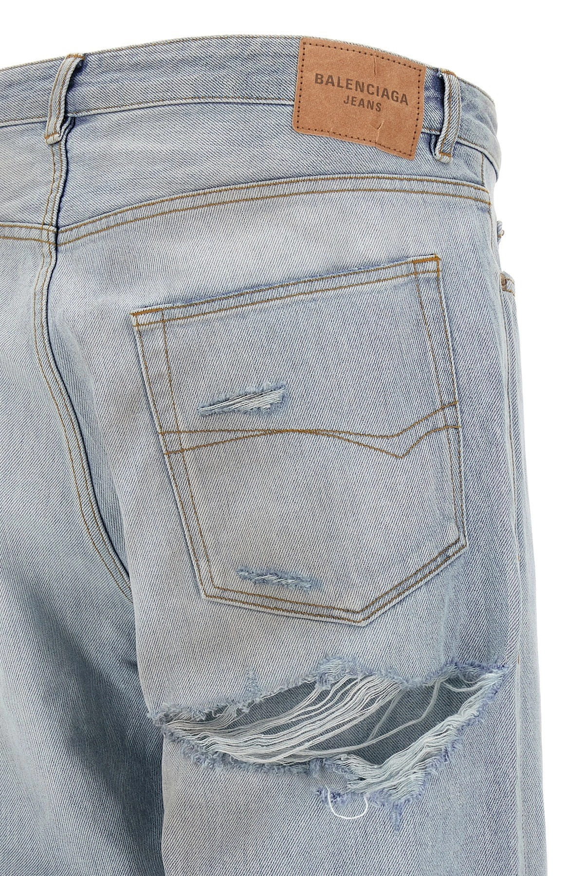 'Distressed' jeans - 4
