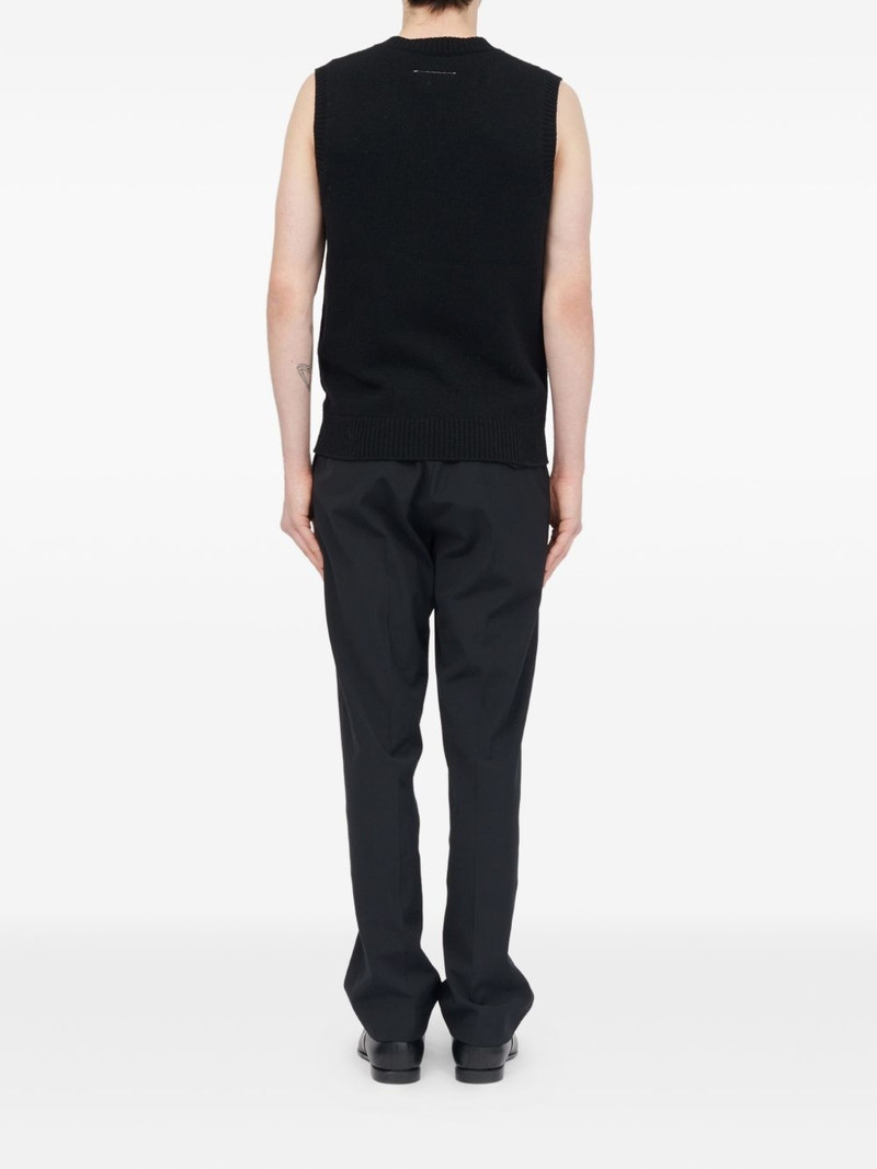 V-neck wool vest 4