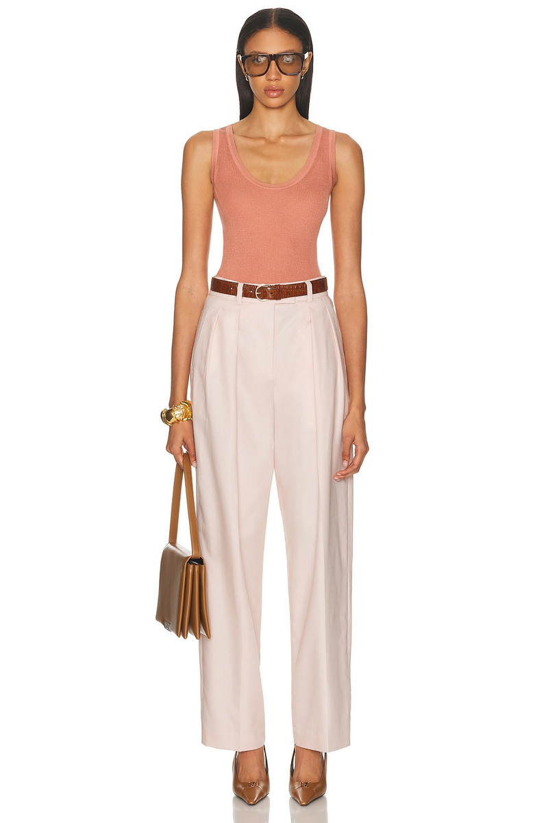 RENGGLI Scoop Neck Rib Tank outlook