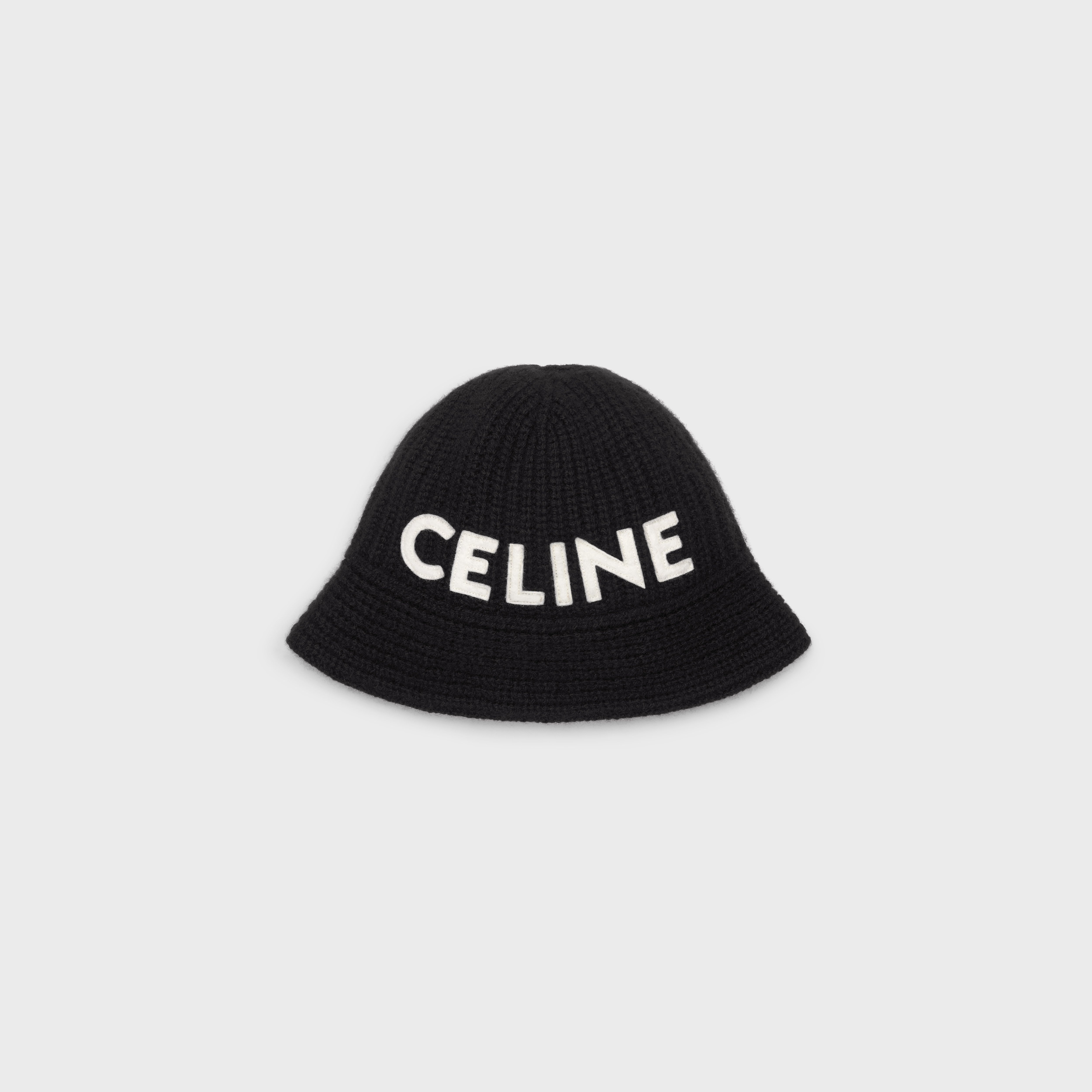 CLOCHE BUCKET HAT IN SEAMLESS CASHMERE - 1