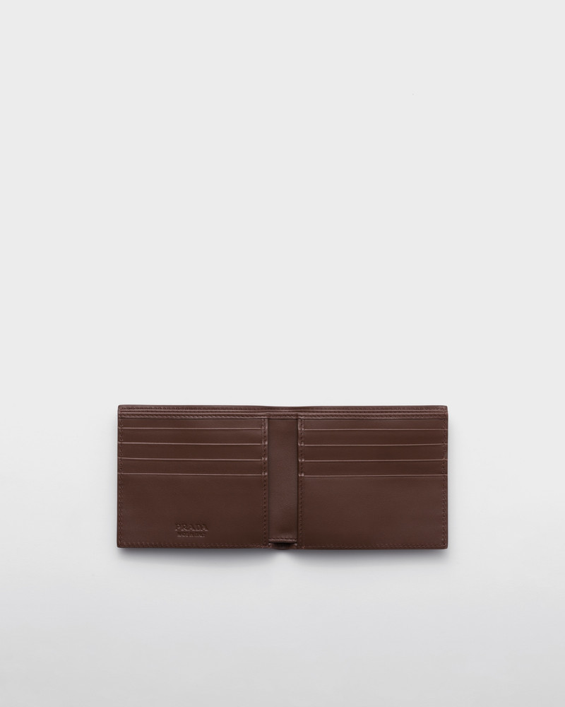 Prada Leather wallet outlook