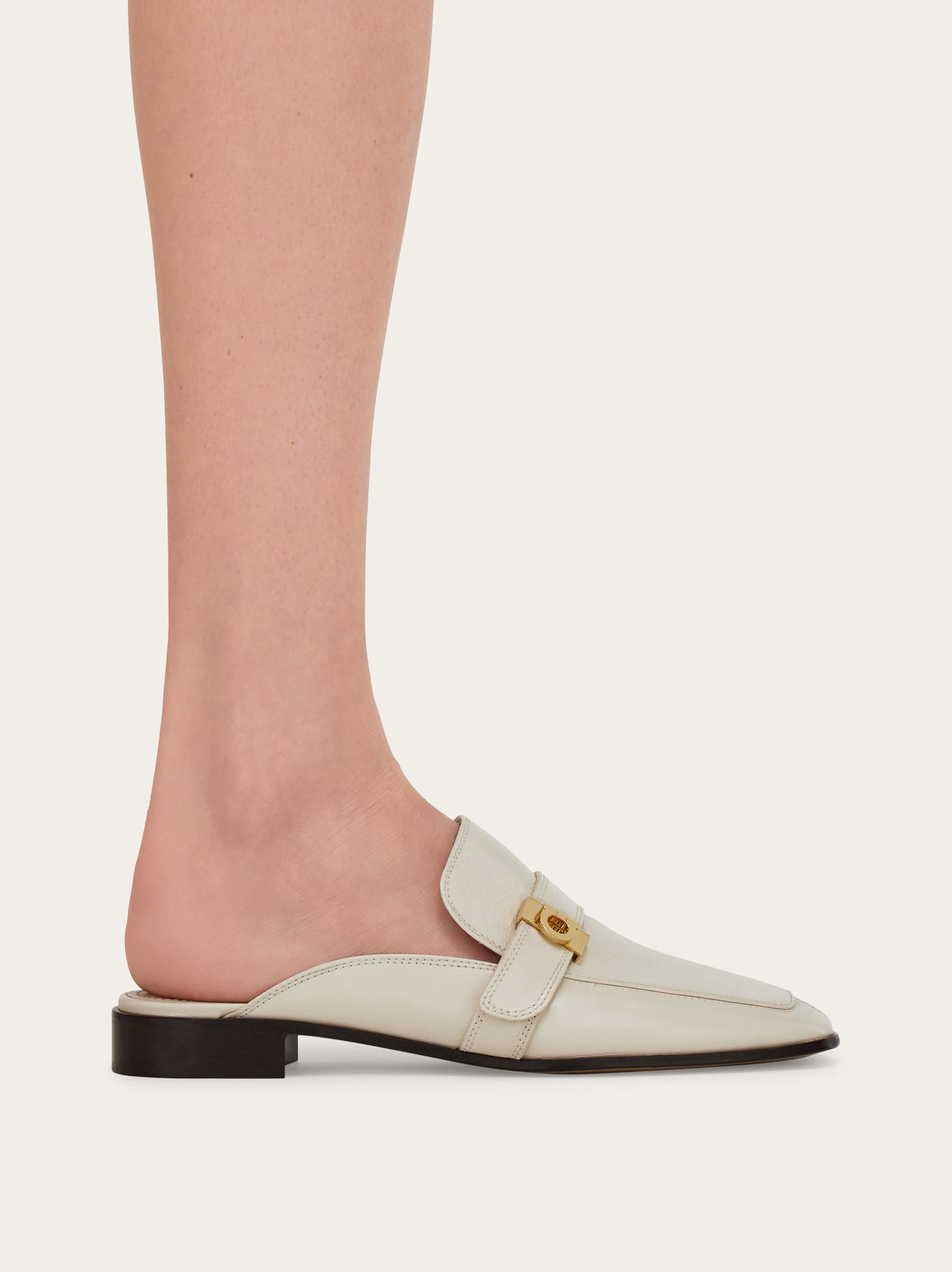 Hug buckle loafer mule - 3