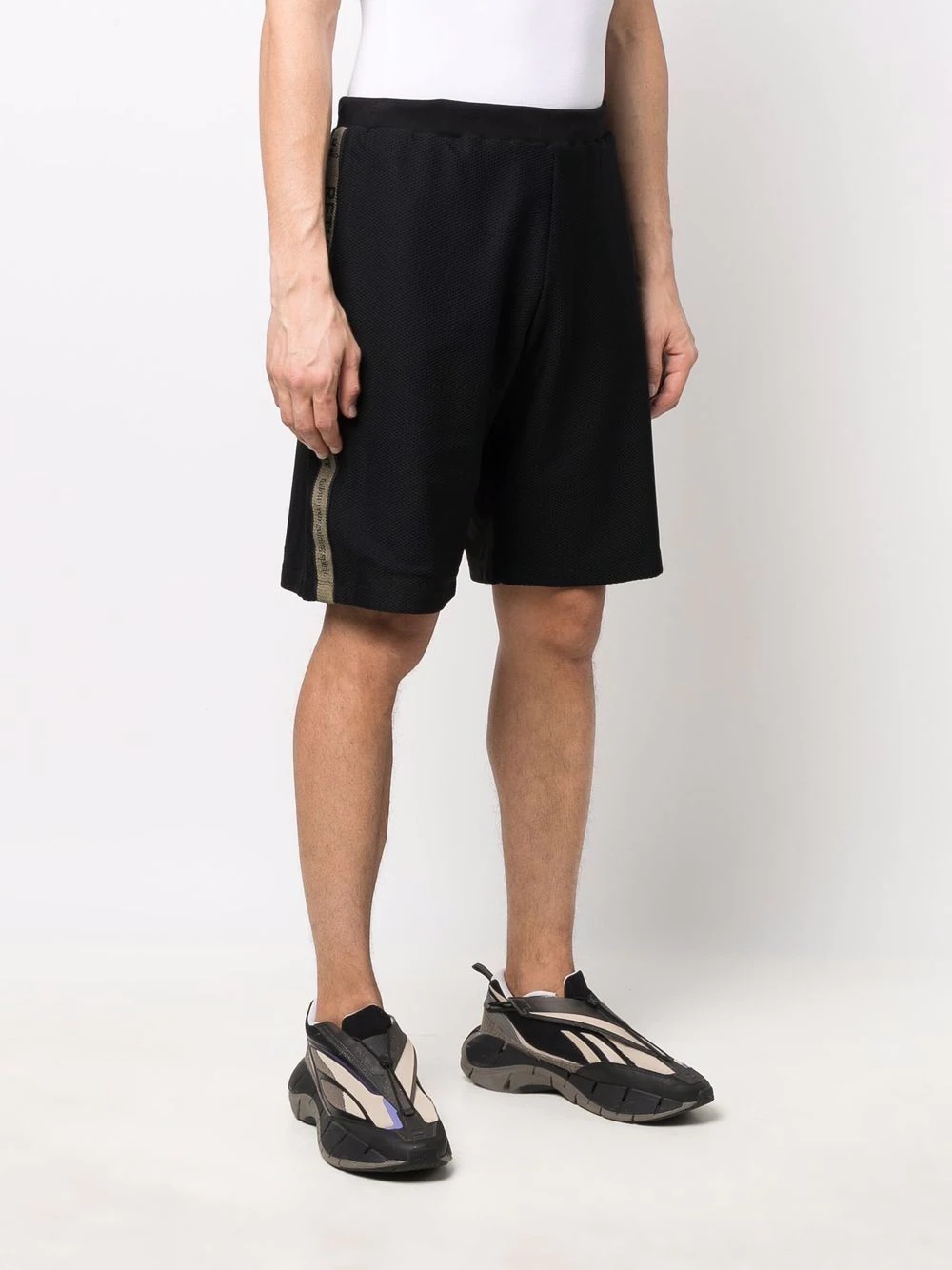 logo-tape casual shorts - 3