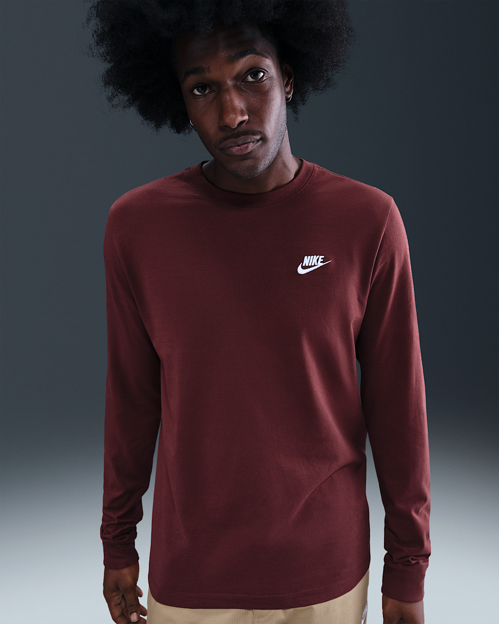 Nike Sportswear Club Men's Long-Sleeve T-Shirt - 1