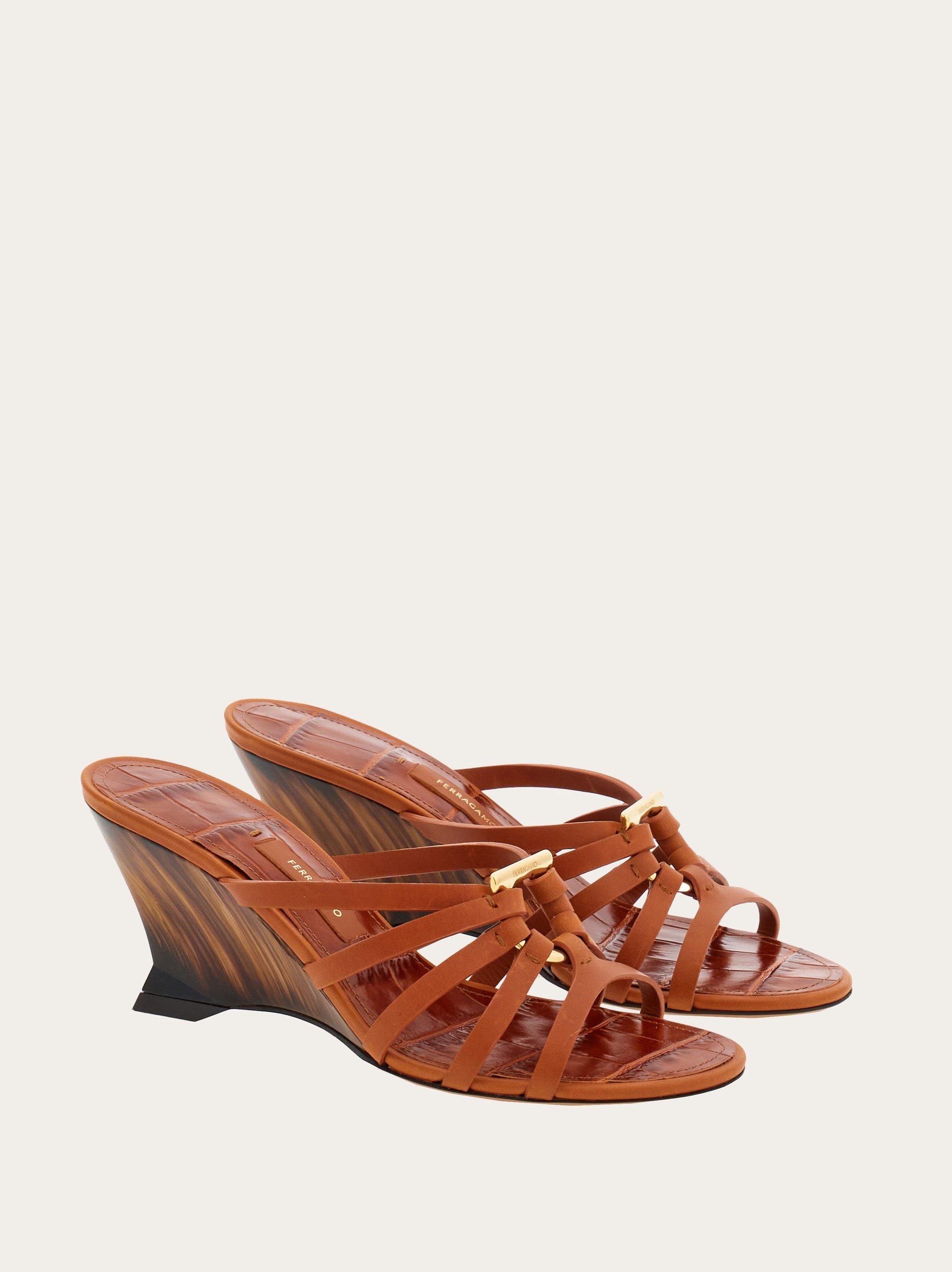 Wedge slide with Gancini ornament - 5