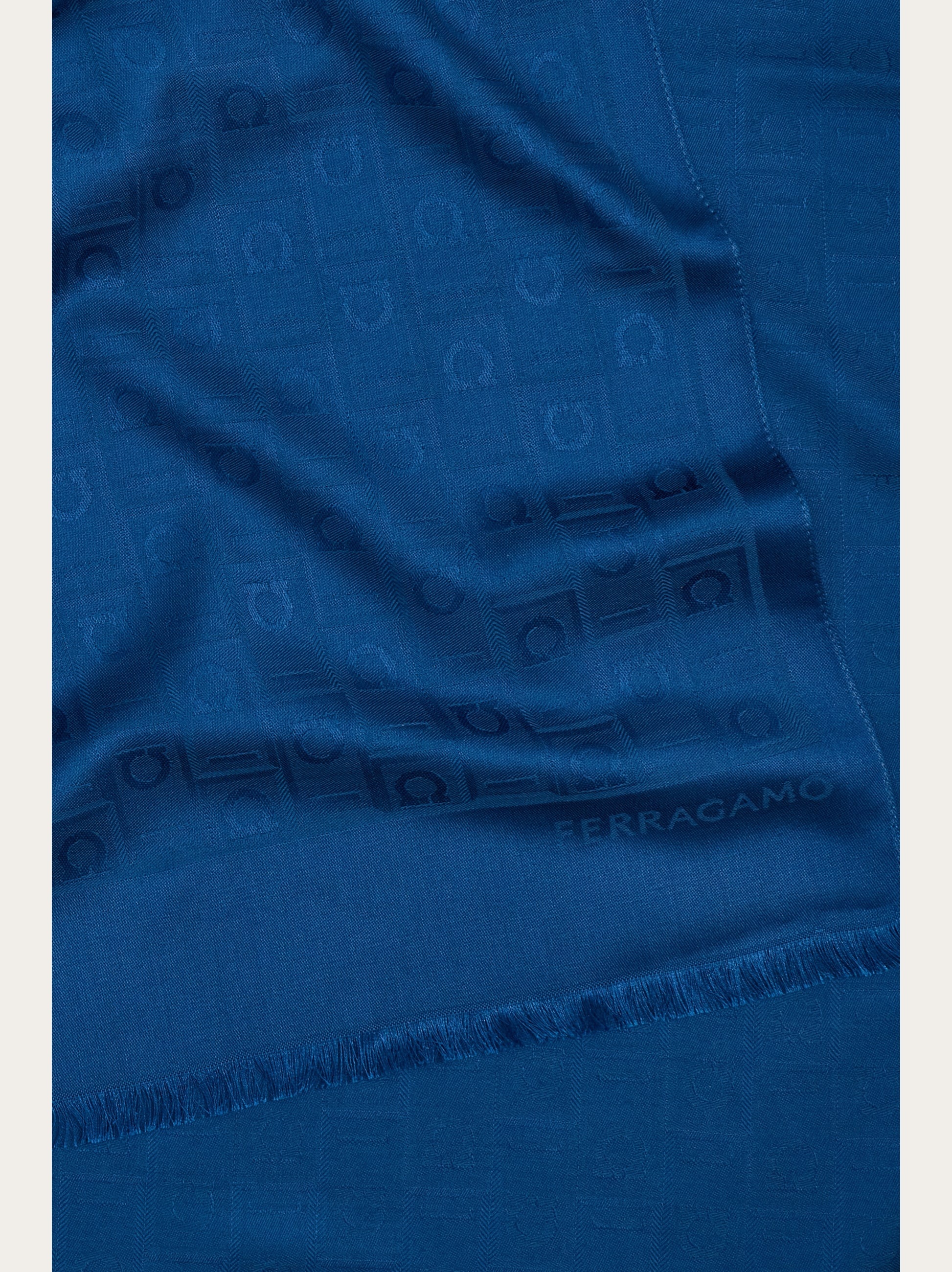 Ferragamo Monogram stole - 5