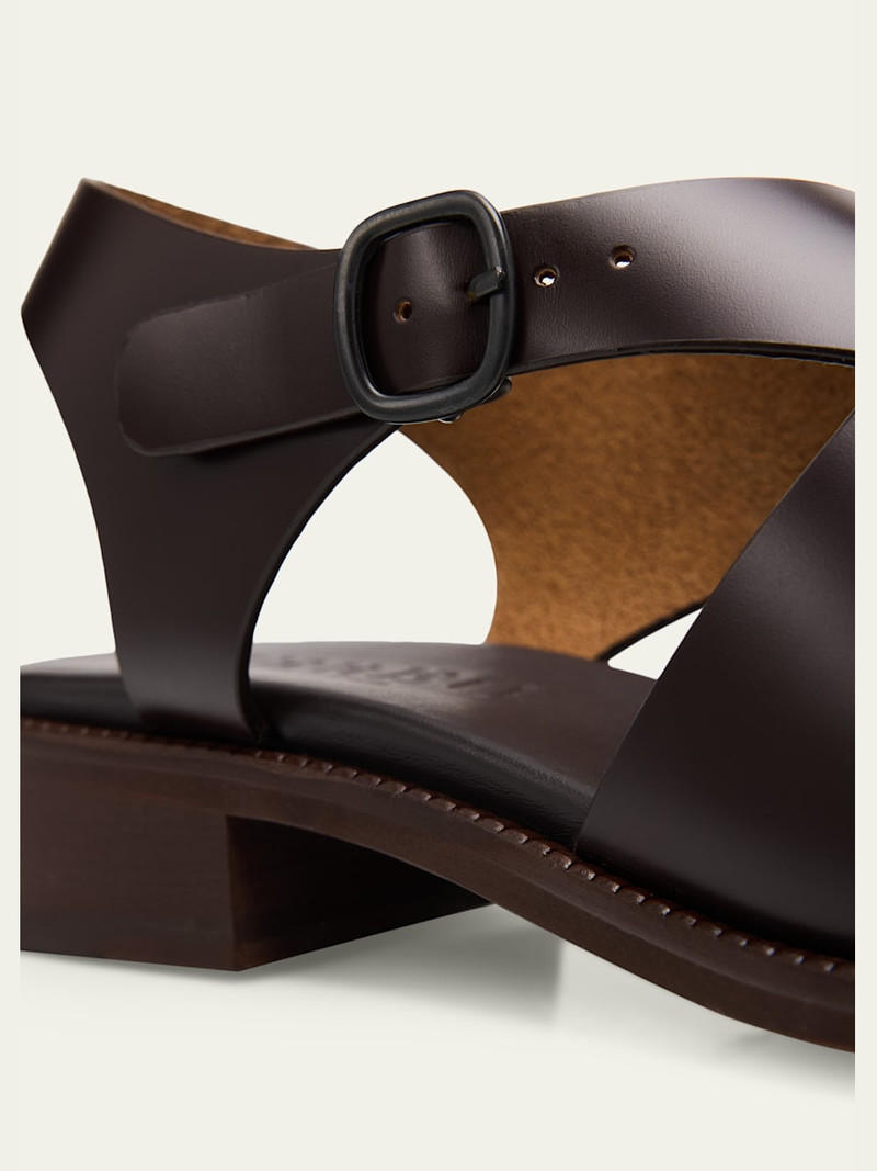 HEREU Raima Leather Block-Heel Fisherman Sandals outlook