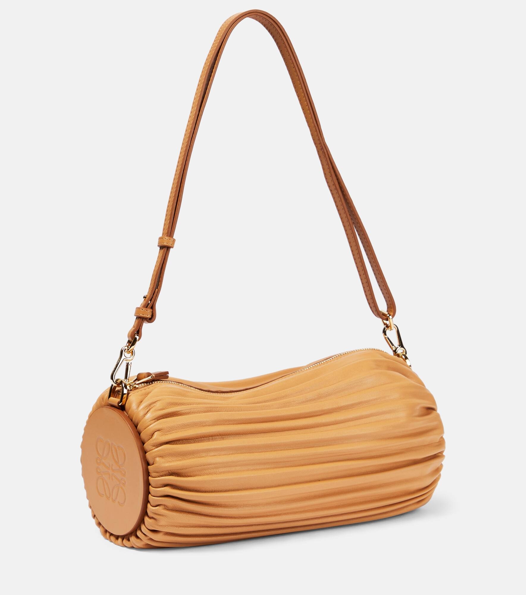 Bracelet pleated leather shoulder bag - 1