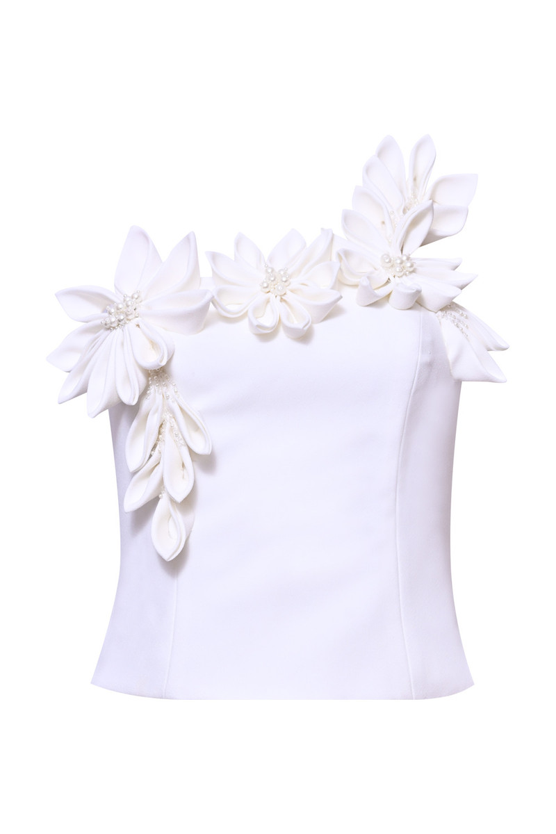 PatBO DHALIA CREPE TOP outlook