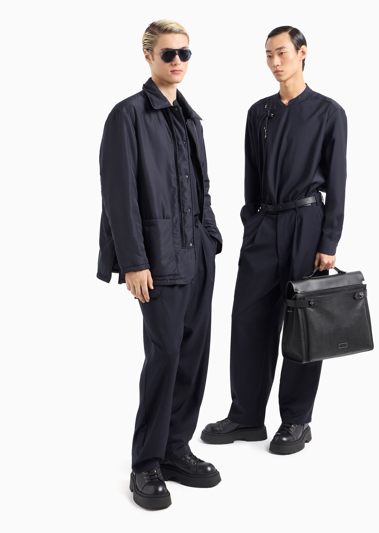 Water-repellent nylon jacket with side slits - 4