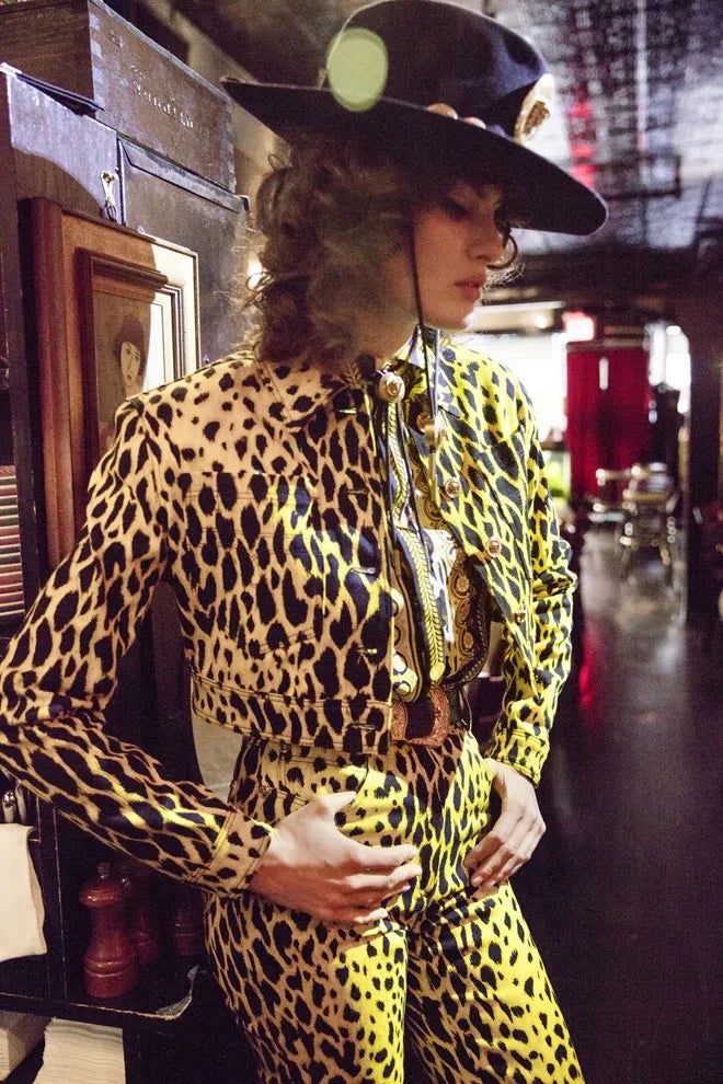 Gianni Versace Spring 1992 Men’s Leopard Print Silk Shirt 44 - 20