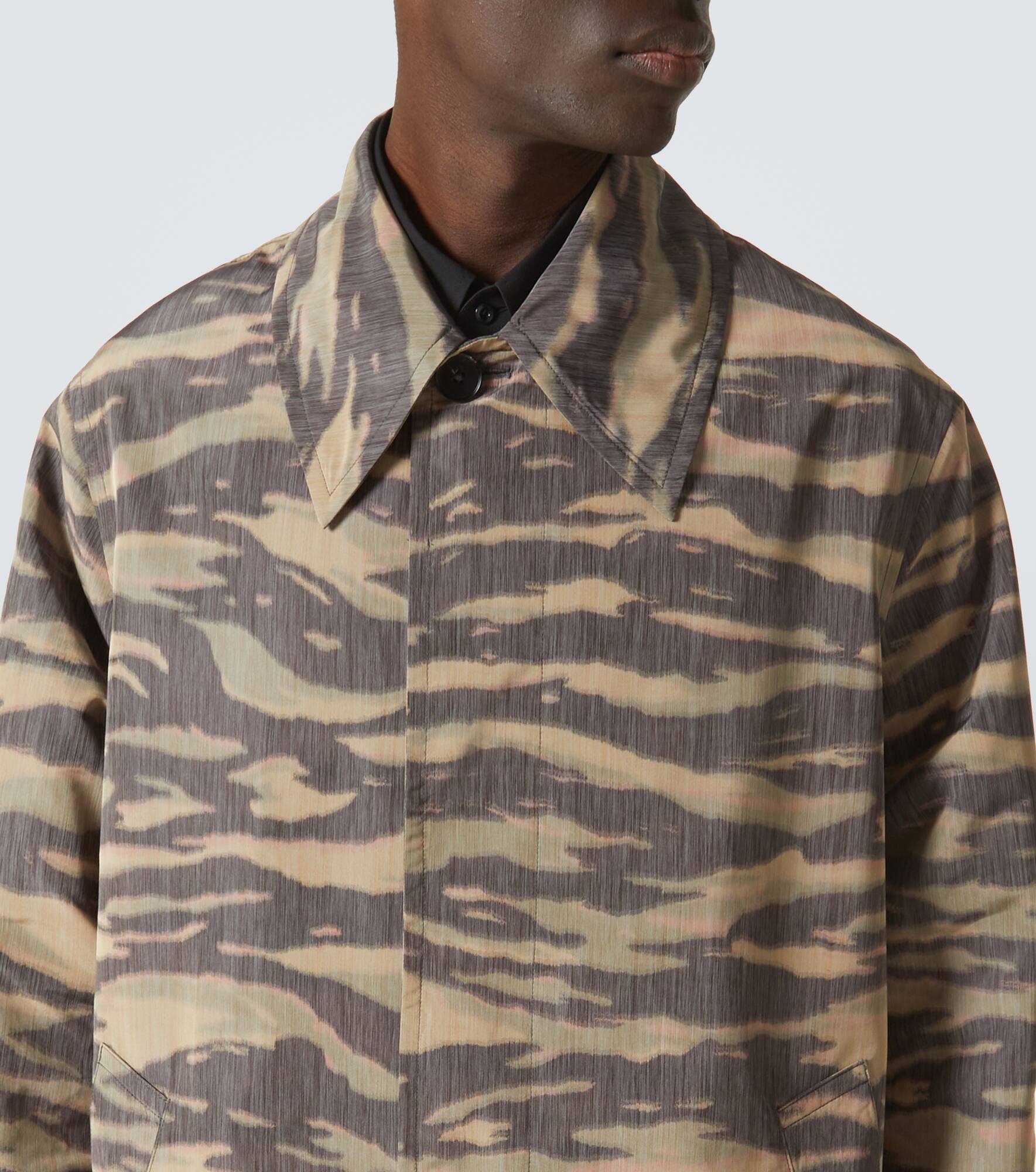 Camouflage car coat - 7