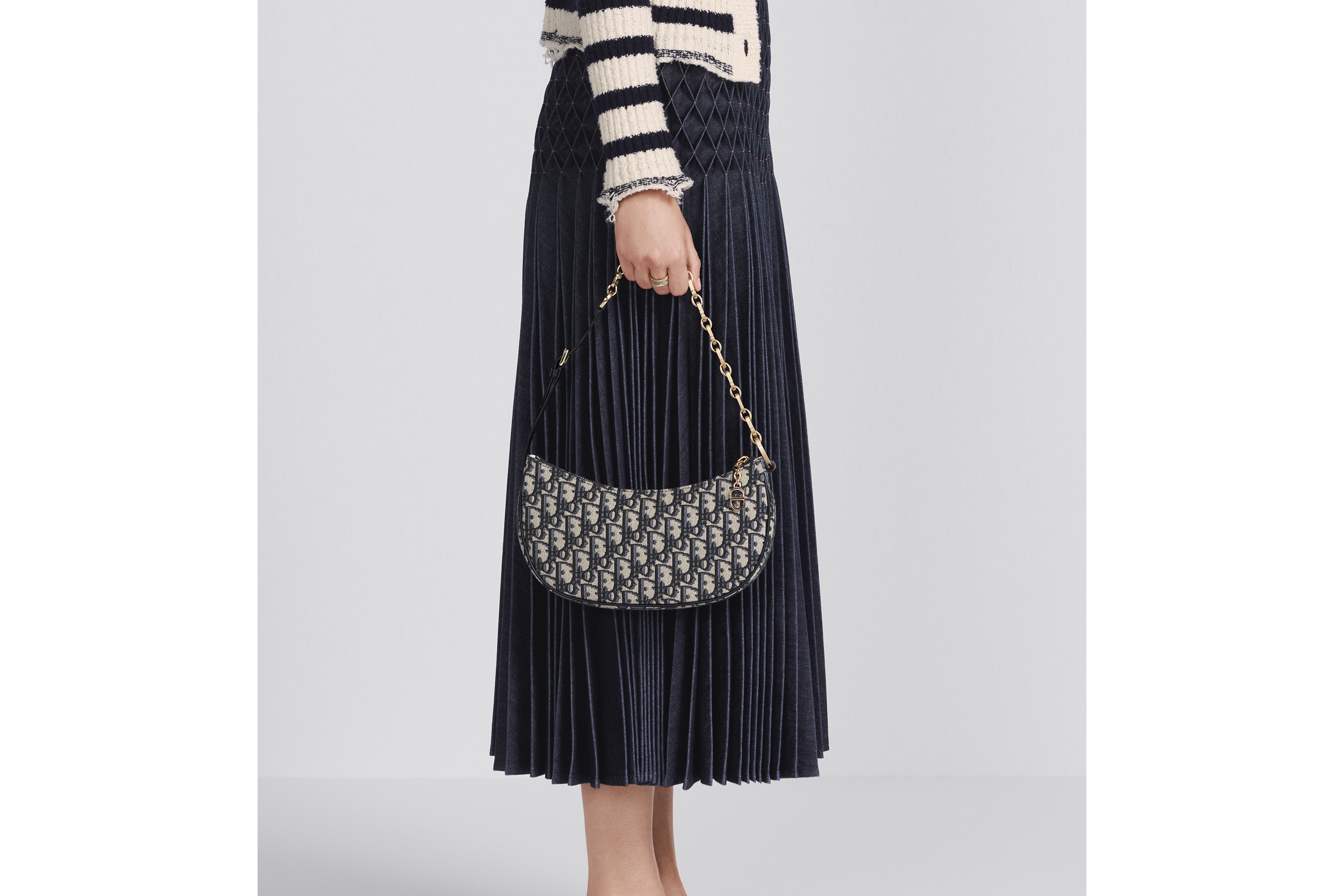 CD Lounge Bag - 6