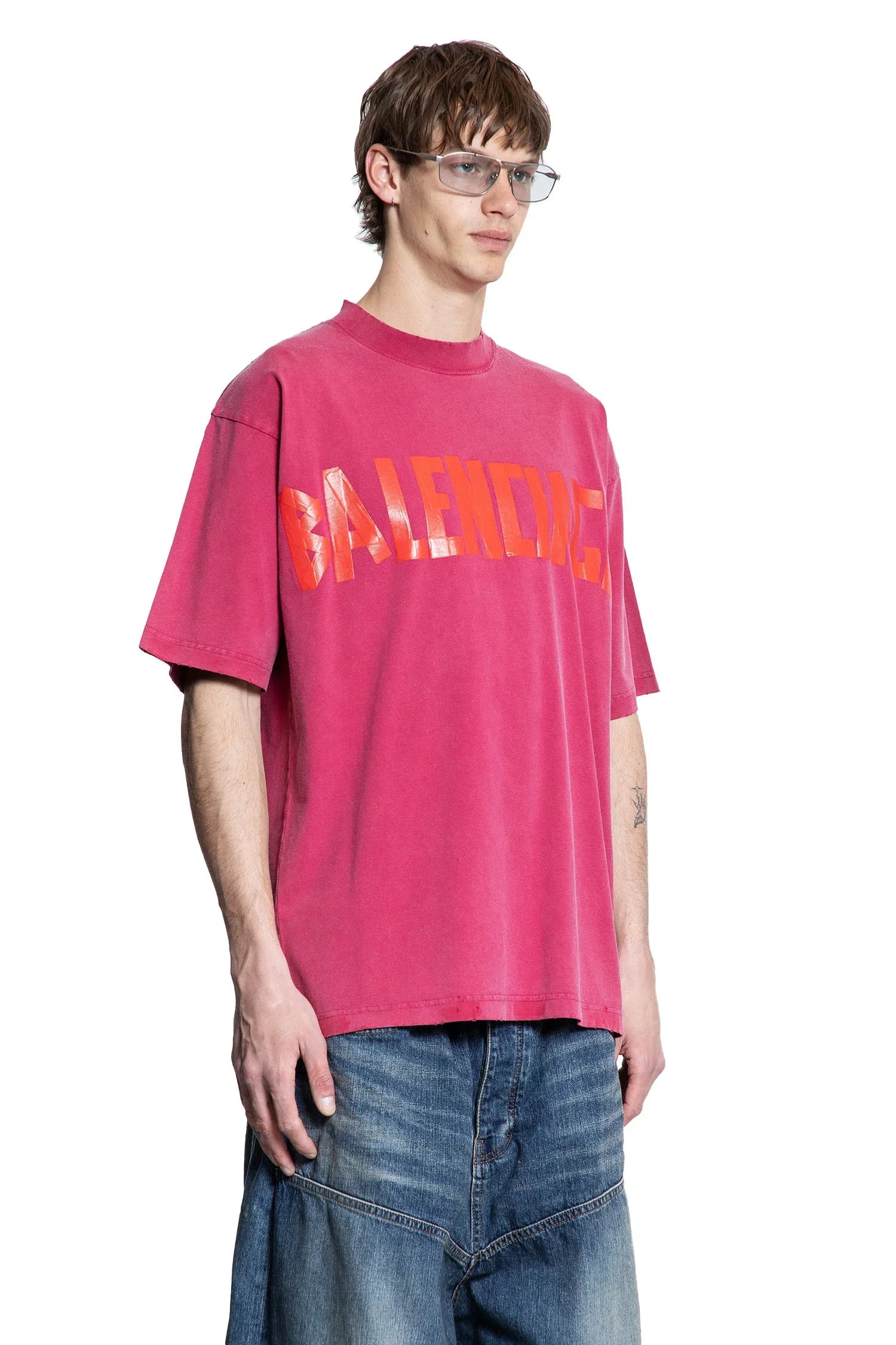 Tape-Type-T-Shirt-Medium-Fit - 2