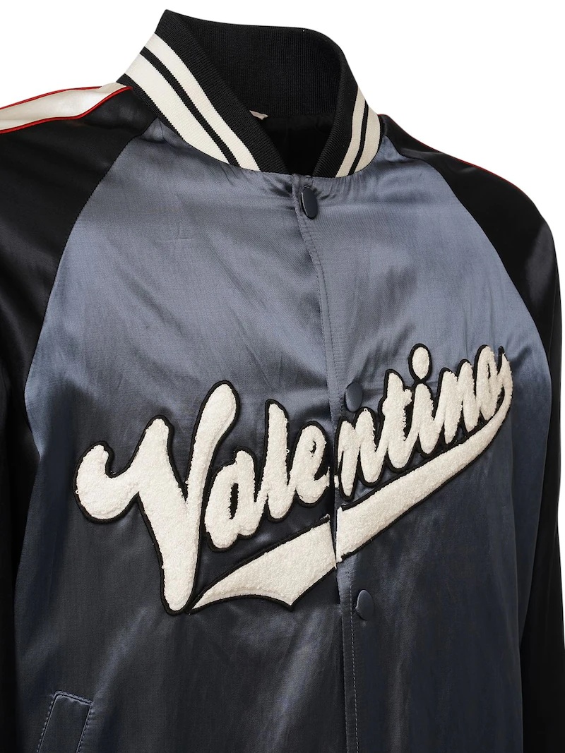 【関税&送料込】Valentino Garavani Wool And Cotton Bomber Ja Valentino LOGO PATCH VISCOSE & COTTON JACKET | luisaviaroma