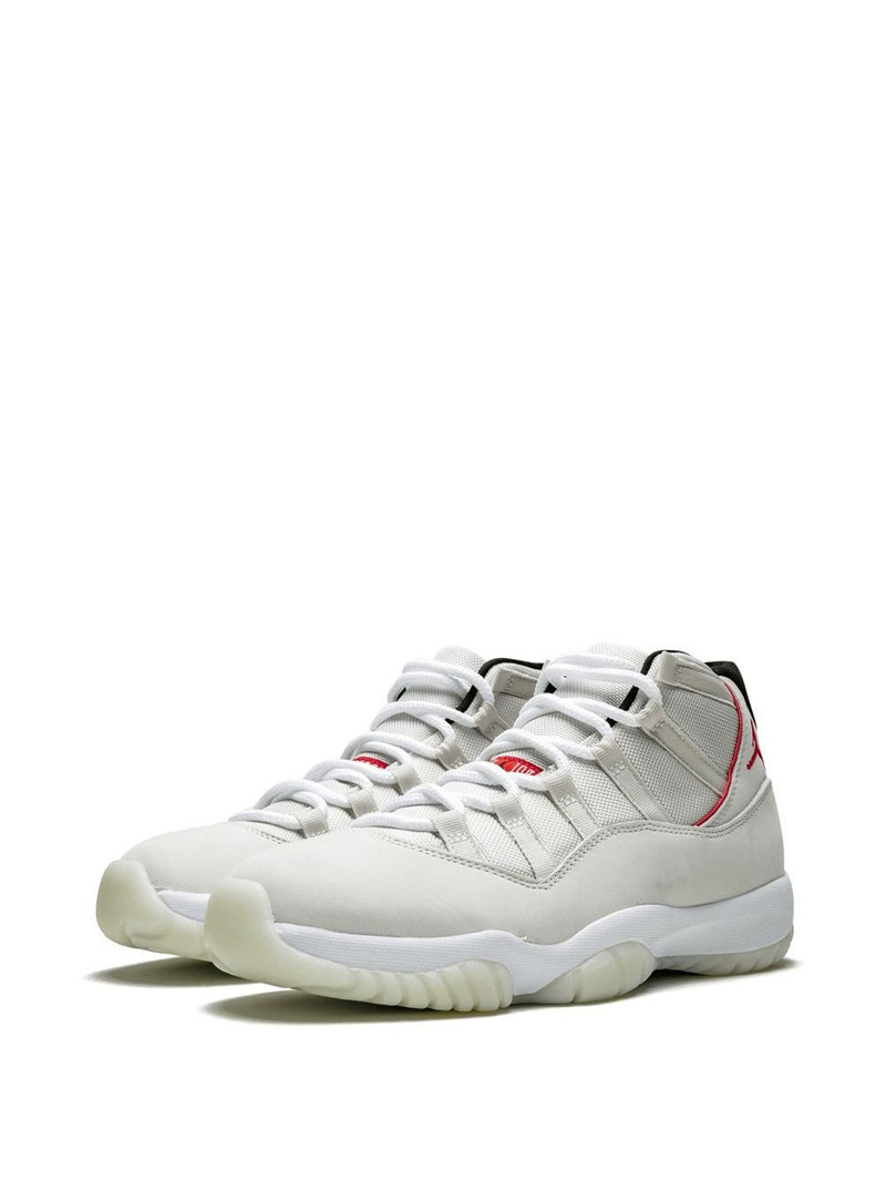 Jordan Air Jordan 11 Retro platinum tint outlook