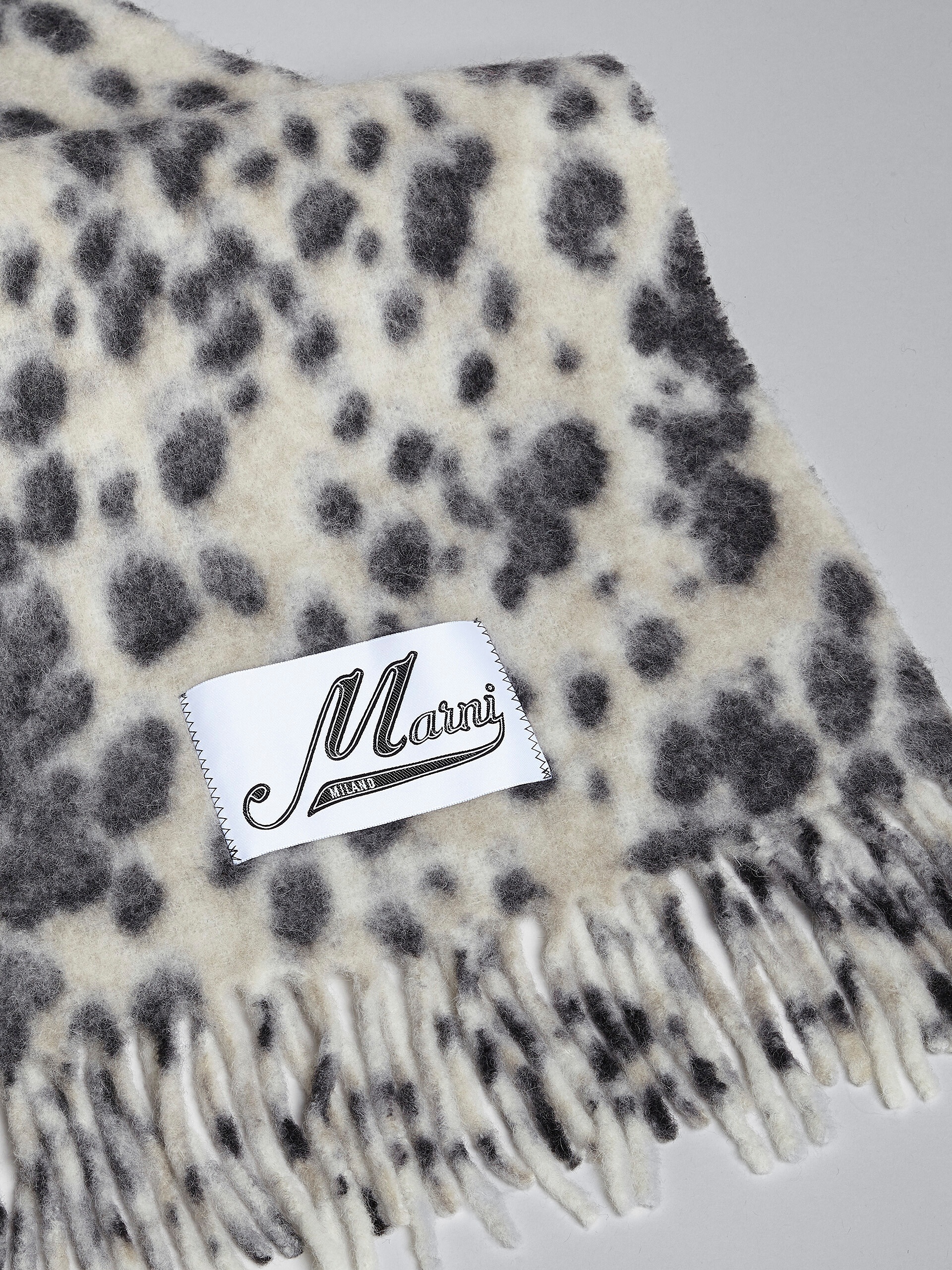WHITE POP DOTS PRINT SCARF - 4