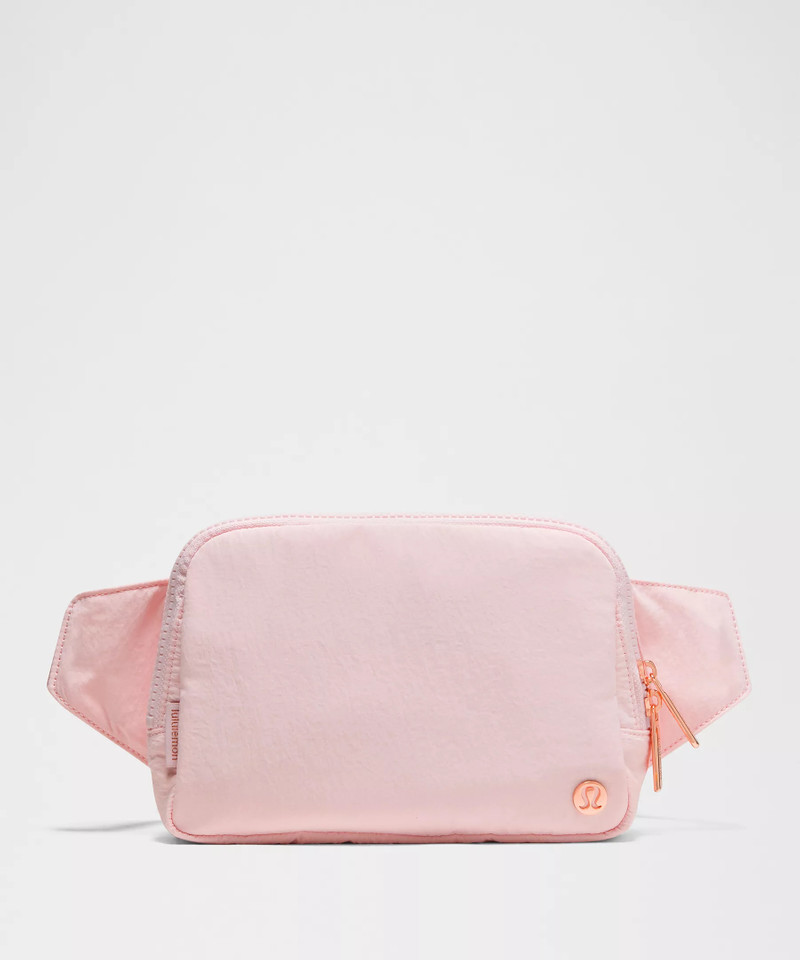 Everywhere Belt Bag Large with Long Strap 2L 1