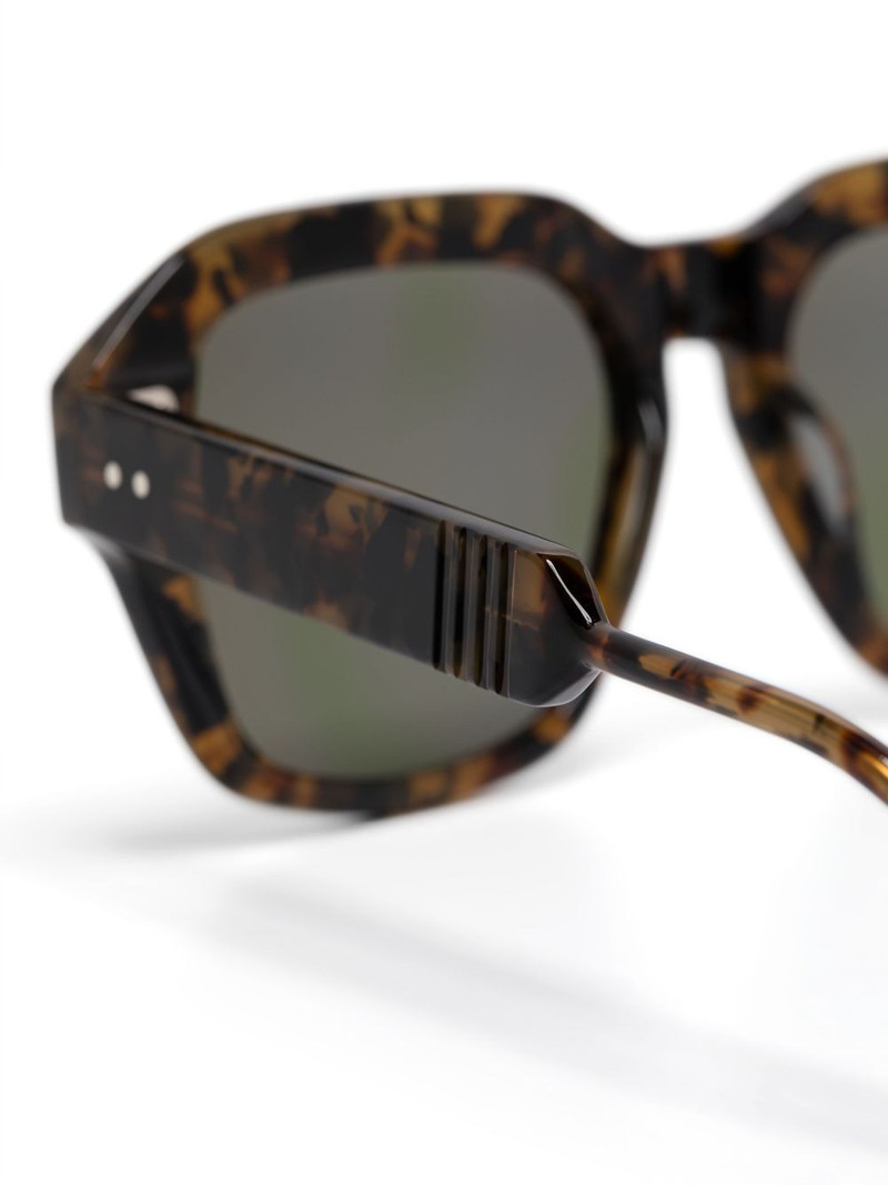 square-frame sunglasses 3