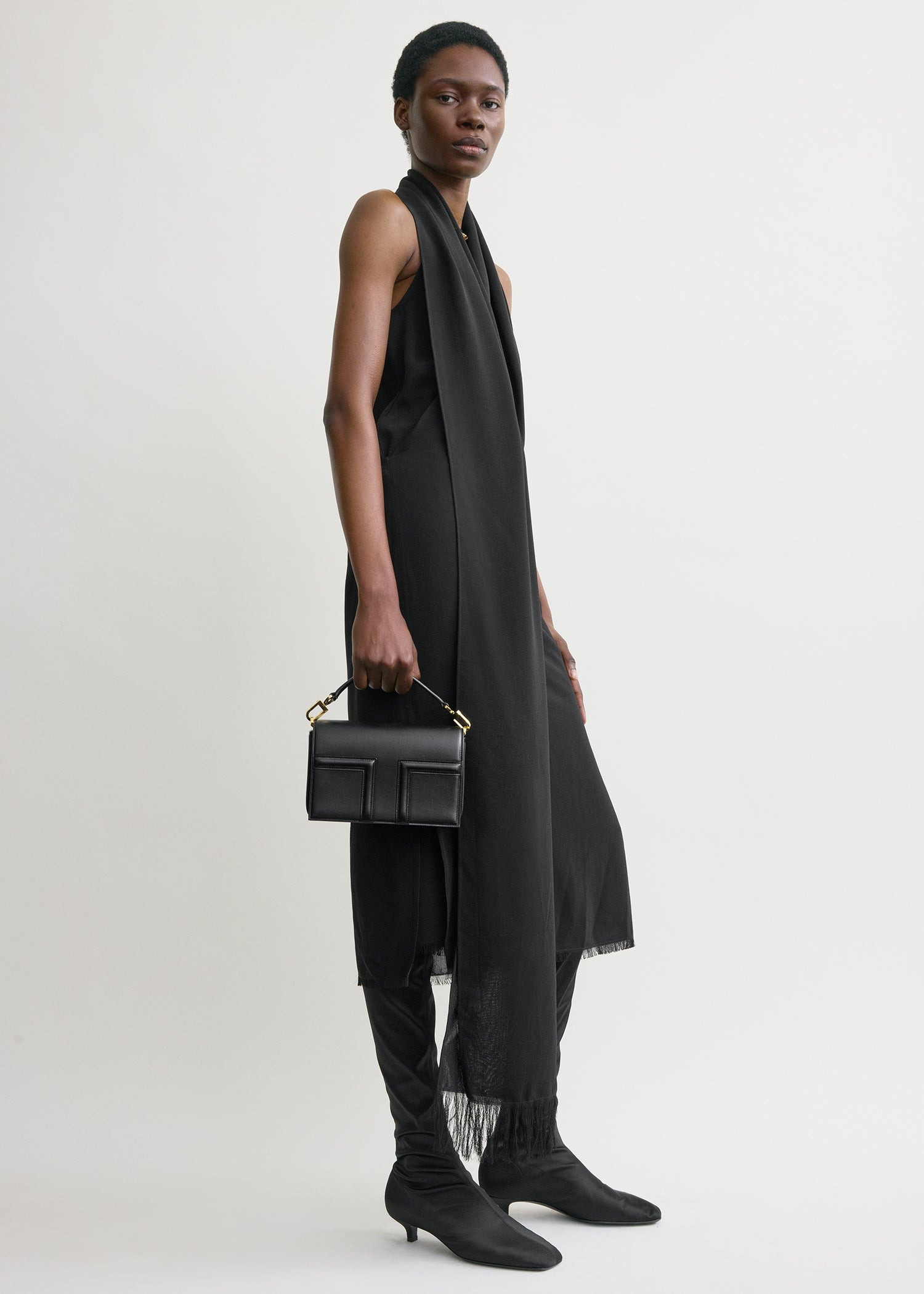 Mini T-Flap leather bag black - 2