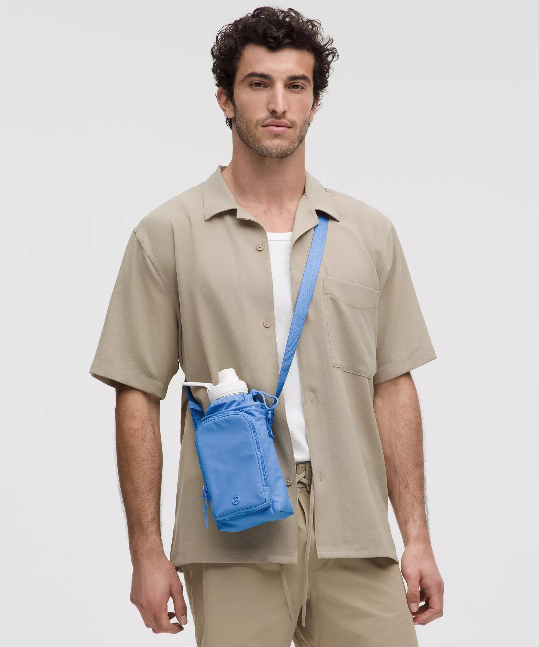 Water Bottle Crossbody with Front Pocket 2L - 5